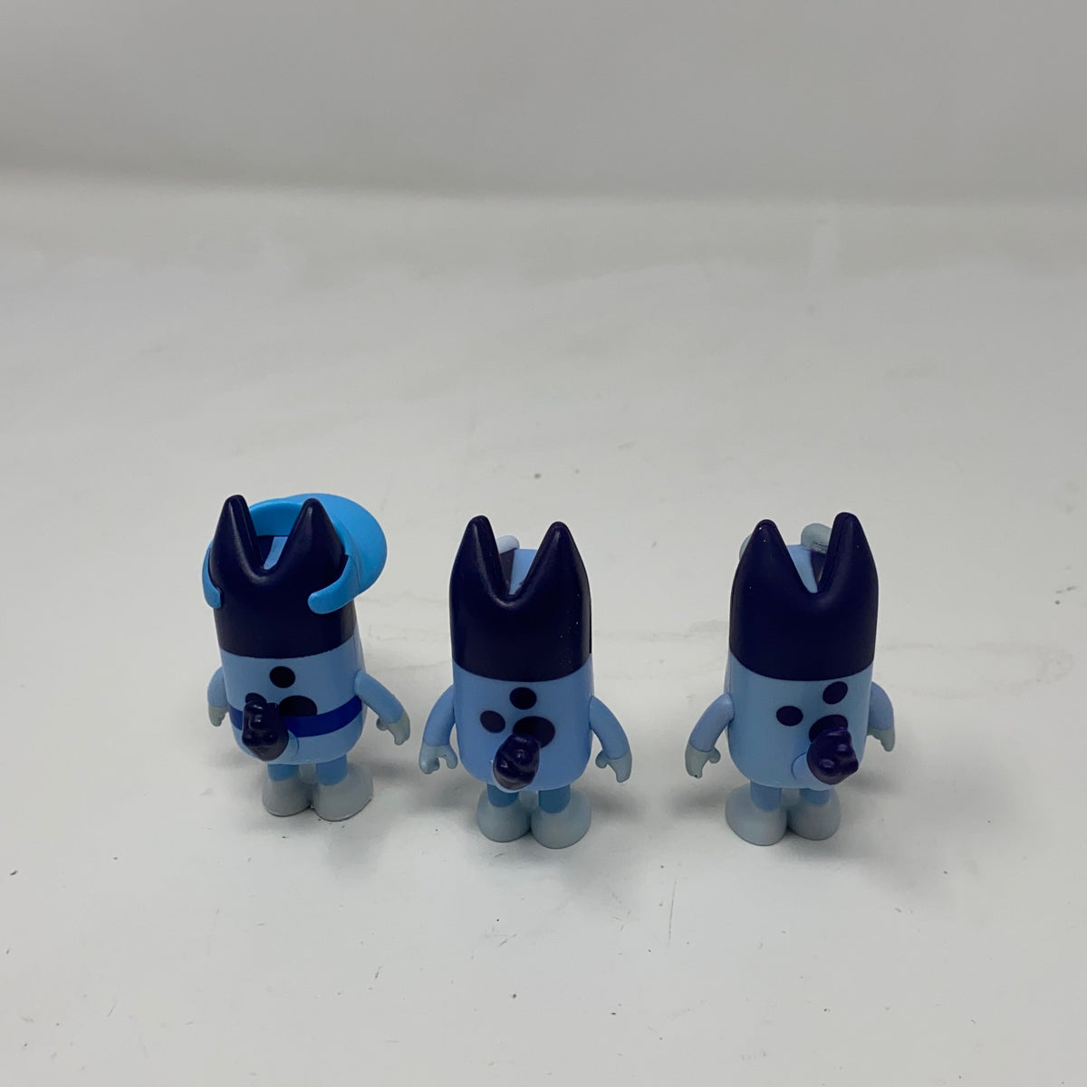 Back-UNT389146BFO
