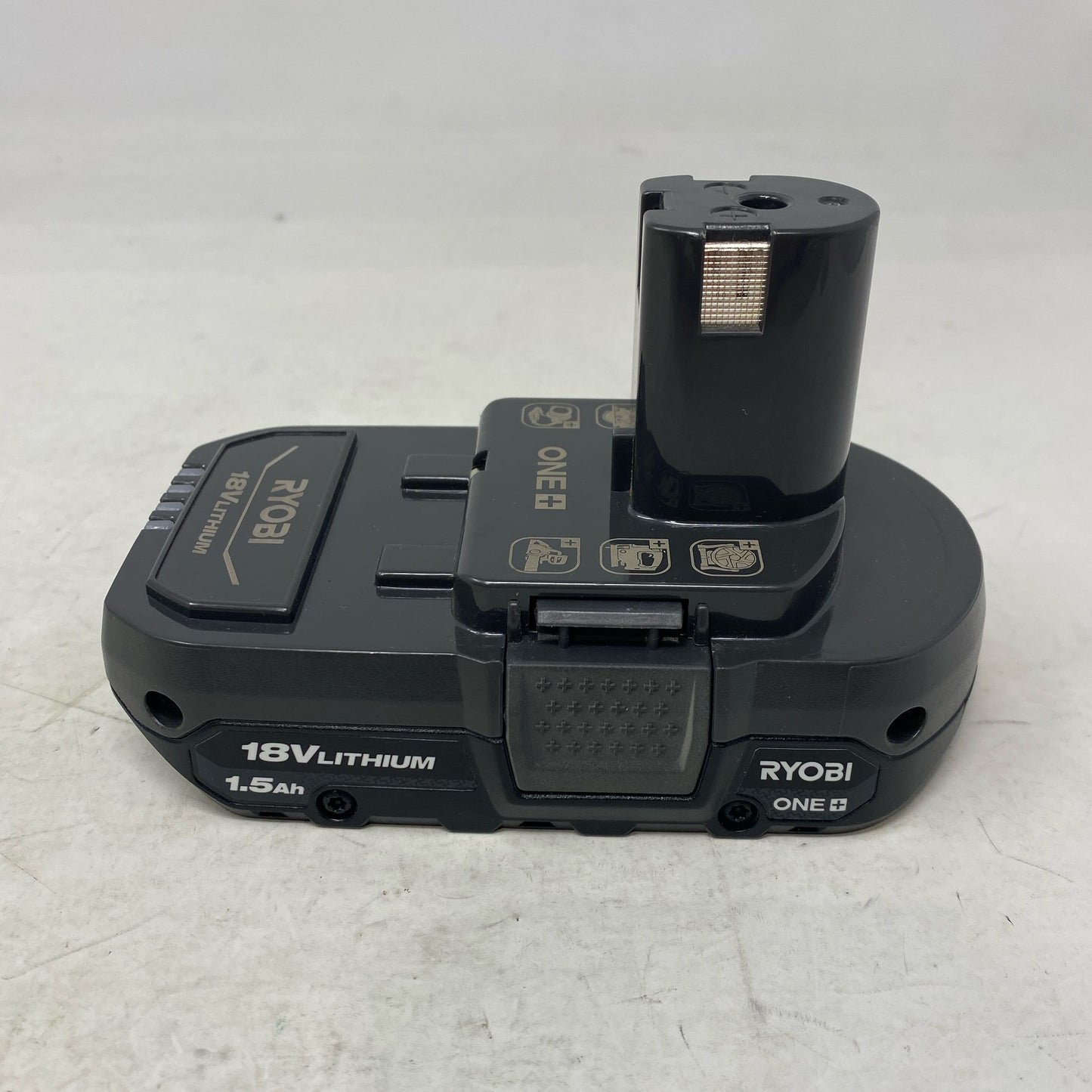 Front-LPNO563096107