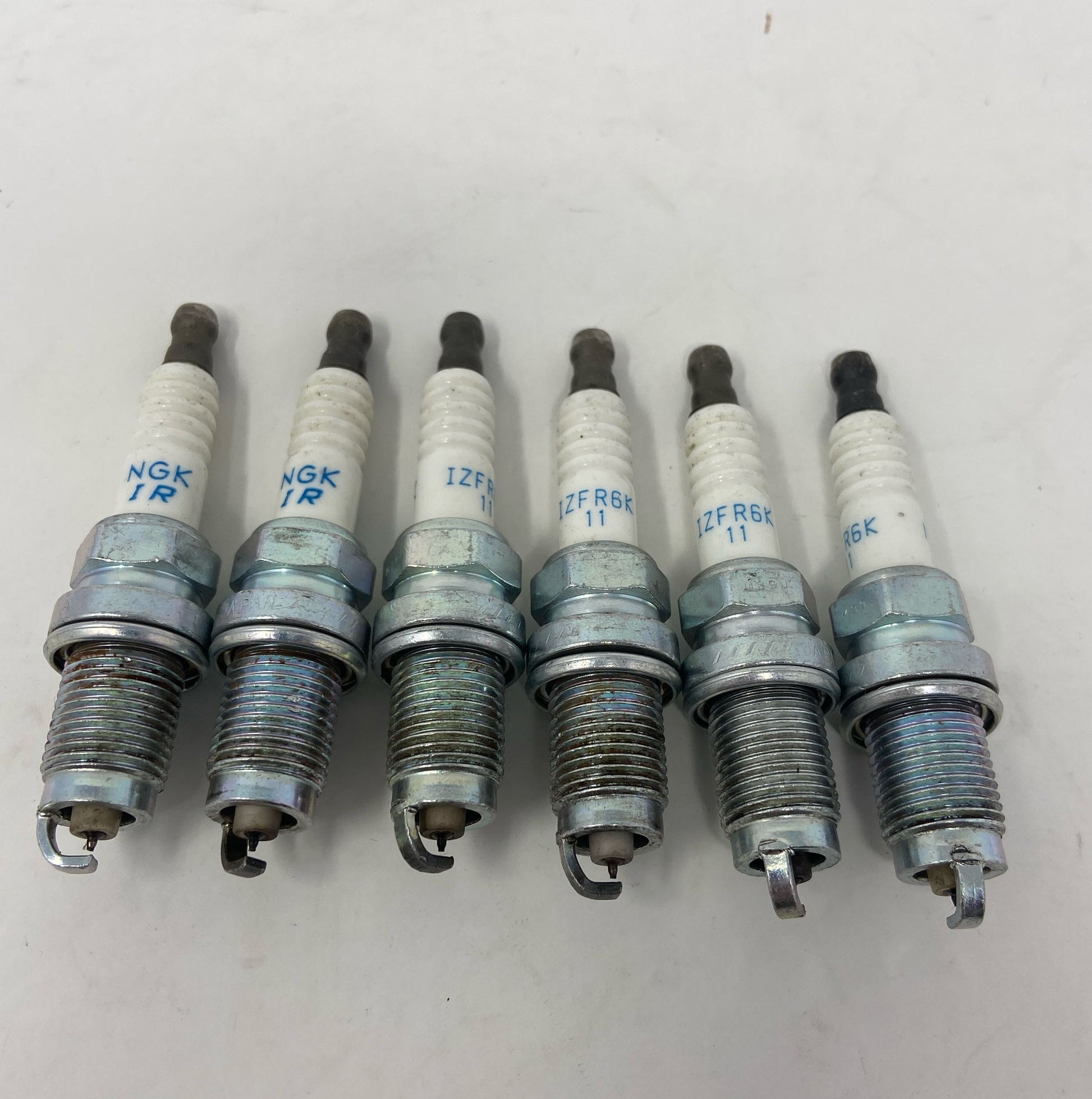 Front-LPNPMEV7245393