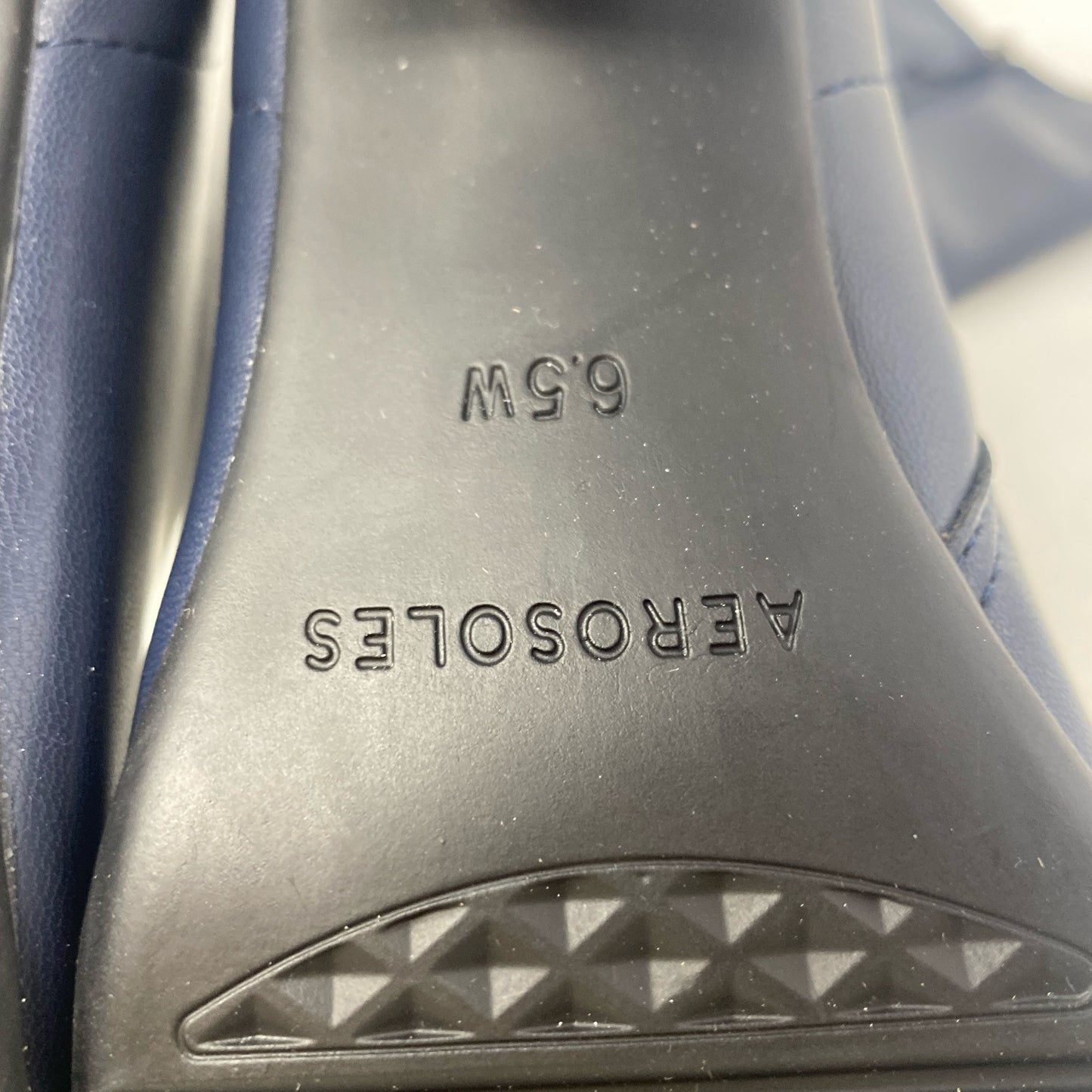 Serial #/Tag-UNT080637Z6R