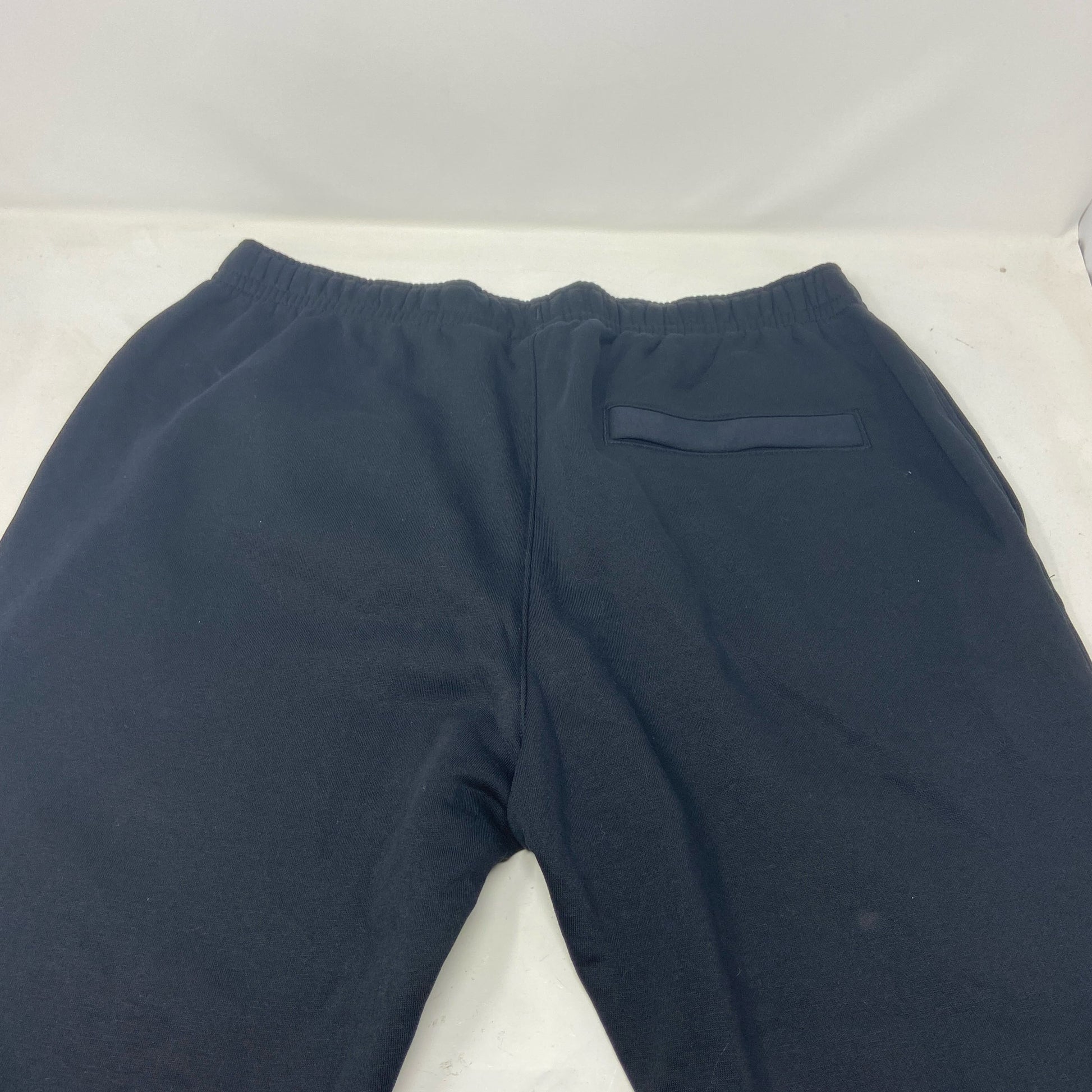 Back-UNT800590TR0