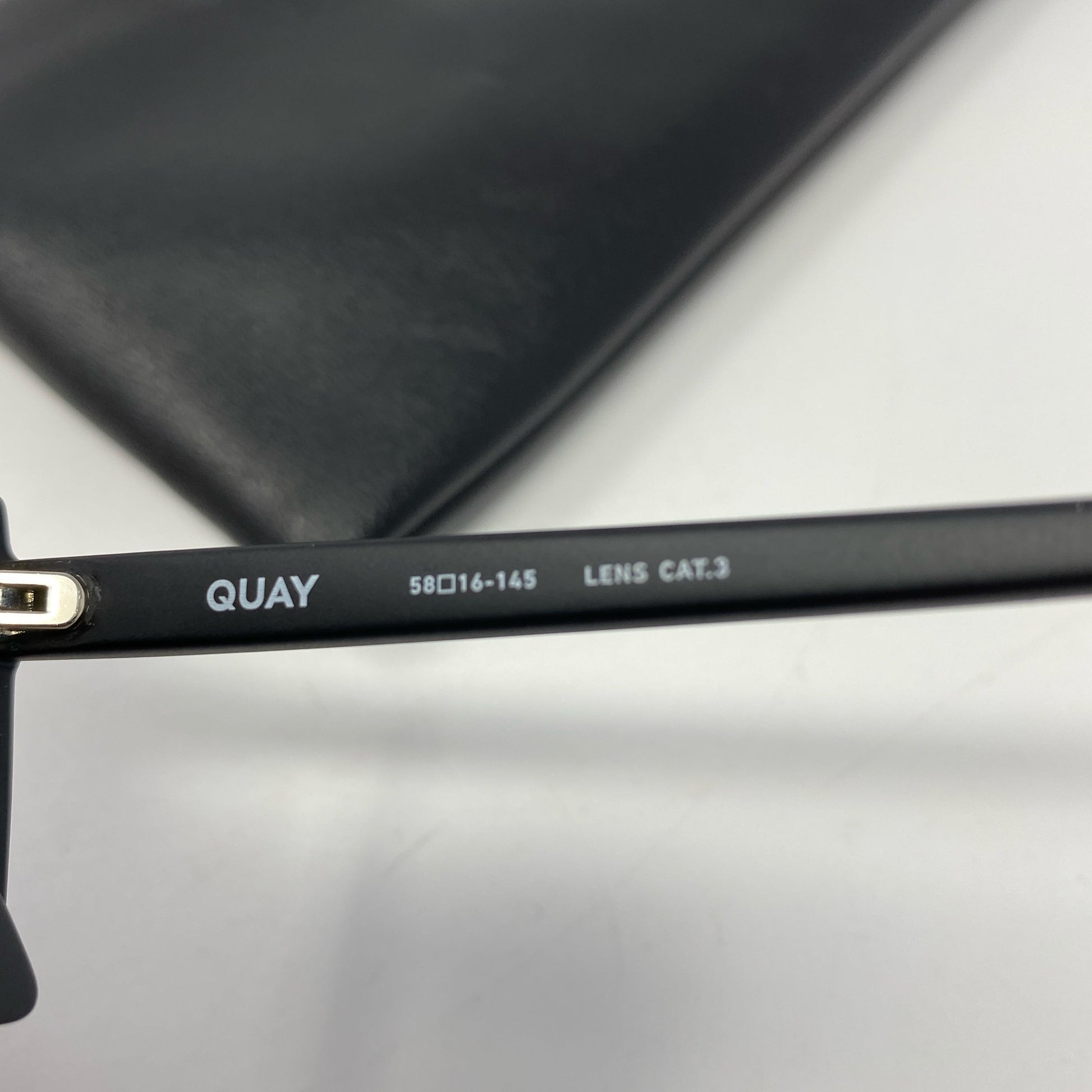 Serial #/Tag-UNT3148728D8
