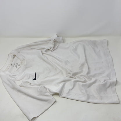 Left-LPNPMGU6597983