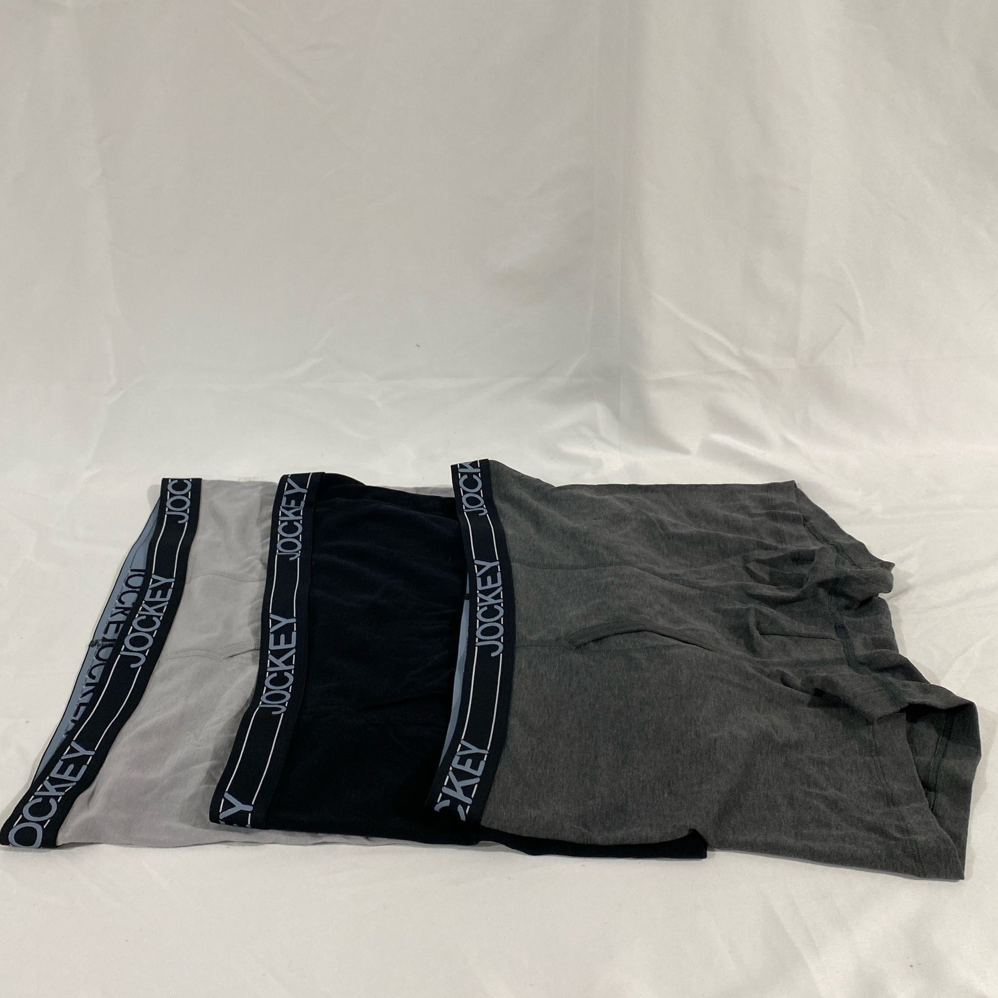 Left-UNT764006R80