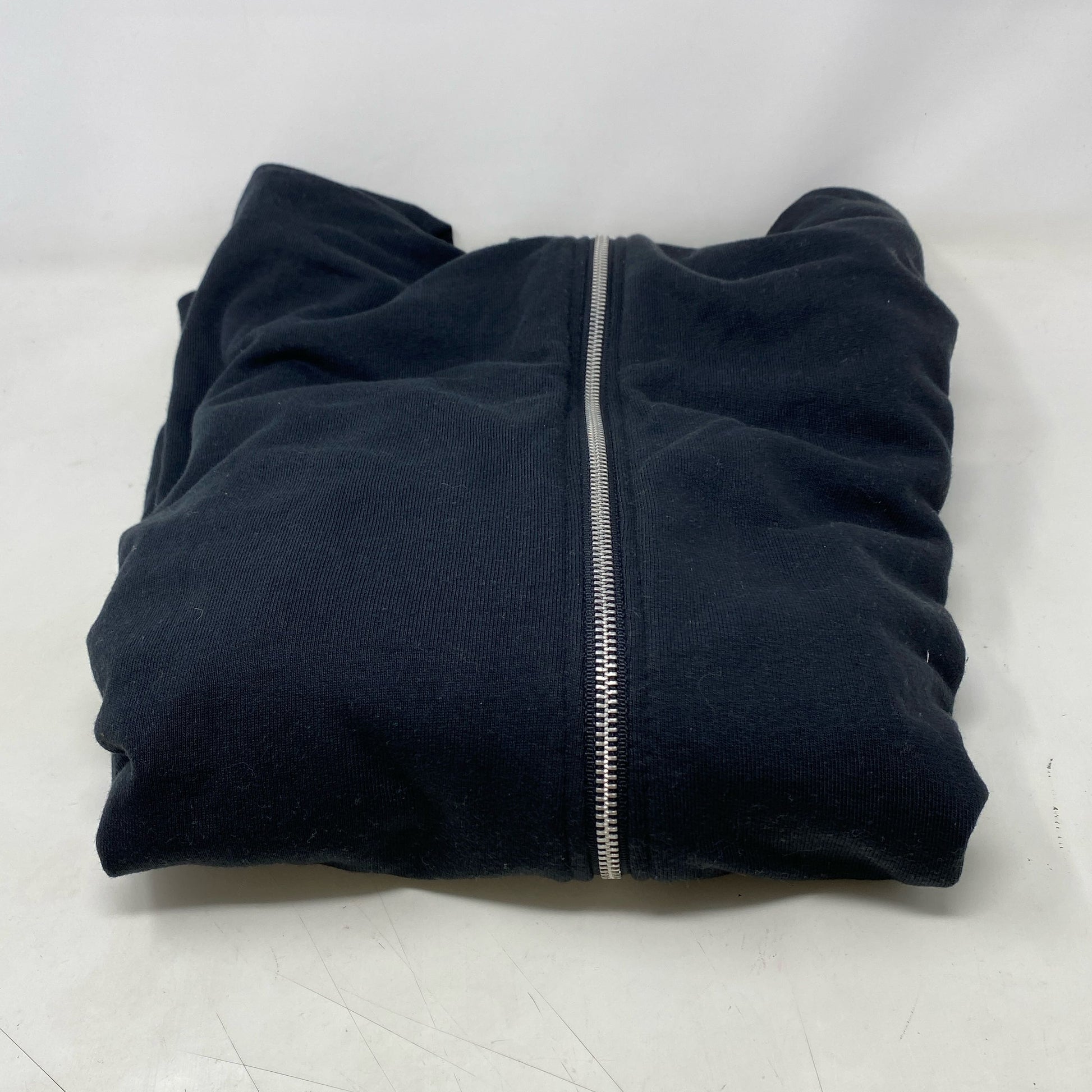 Front-UNT819230IZS