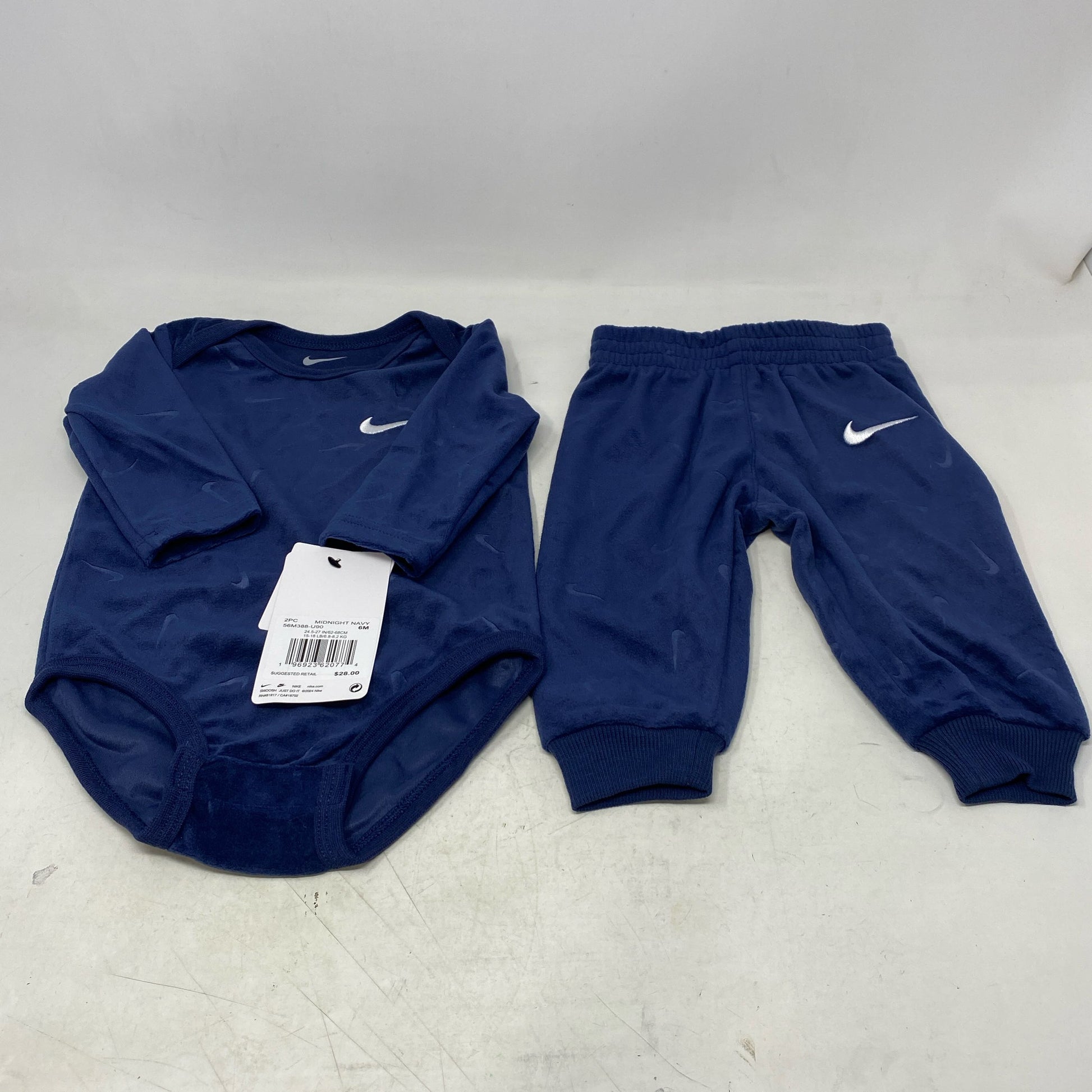 Front-UNT4153395ZQ