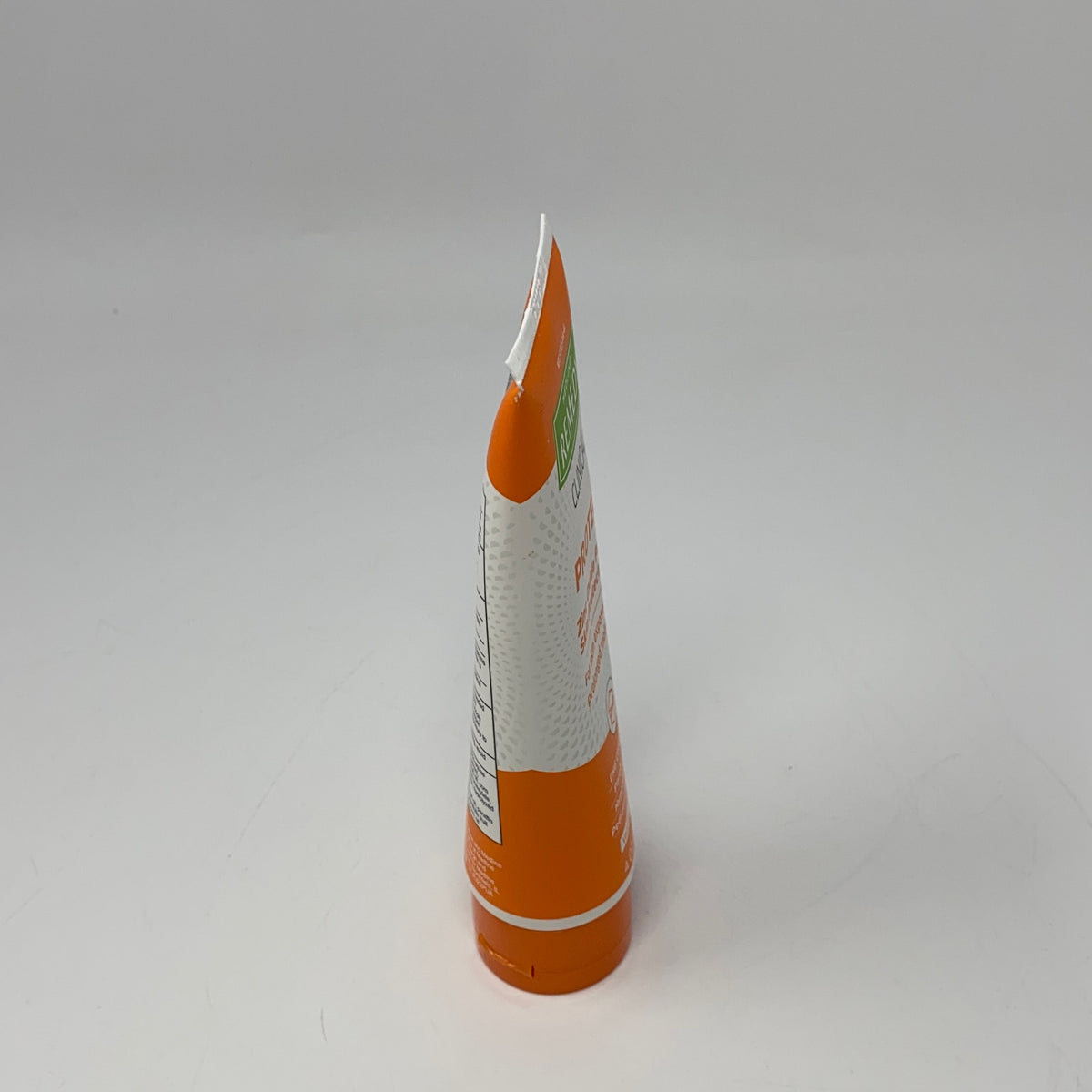 Left-UNT070031V0J