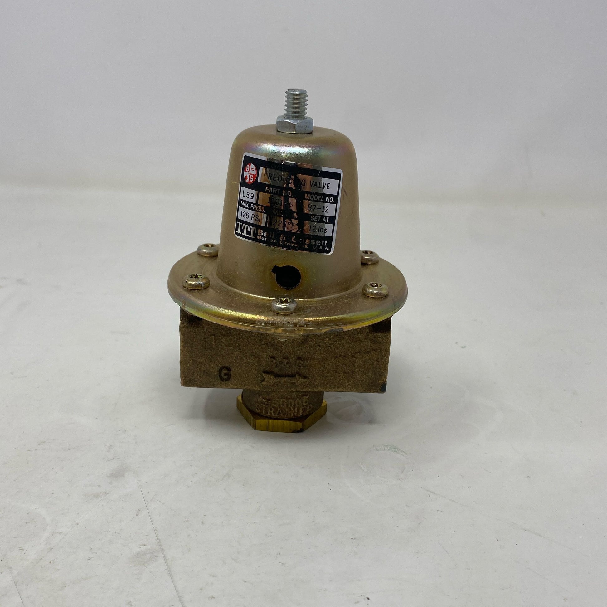 Front-UNT529733J49