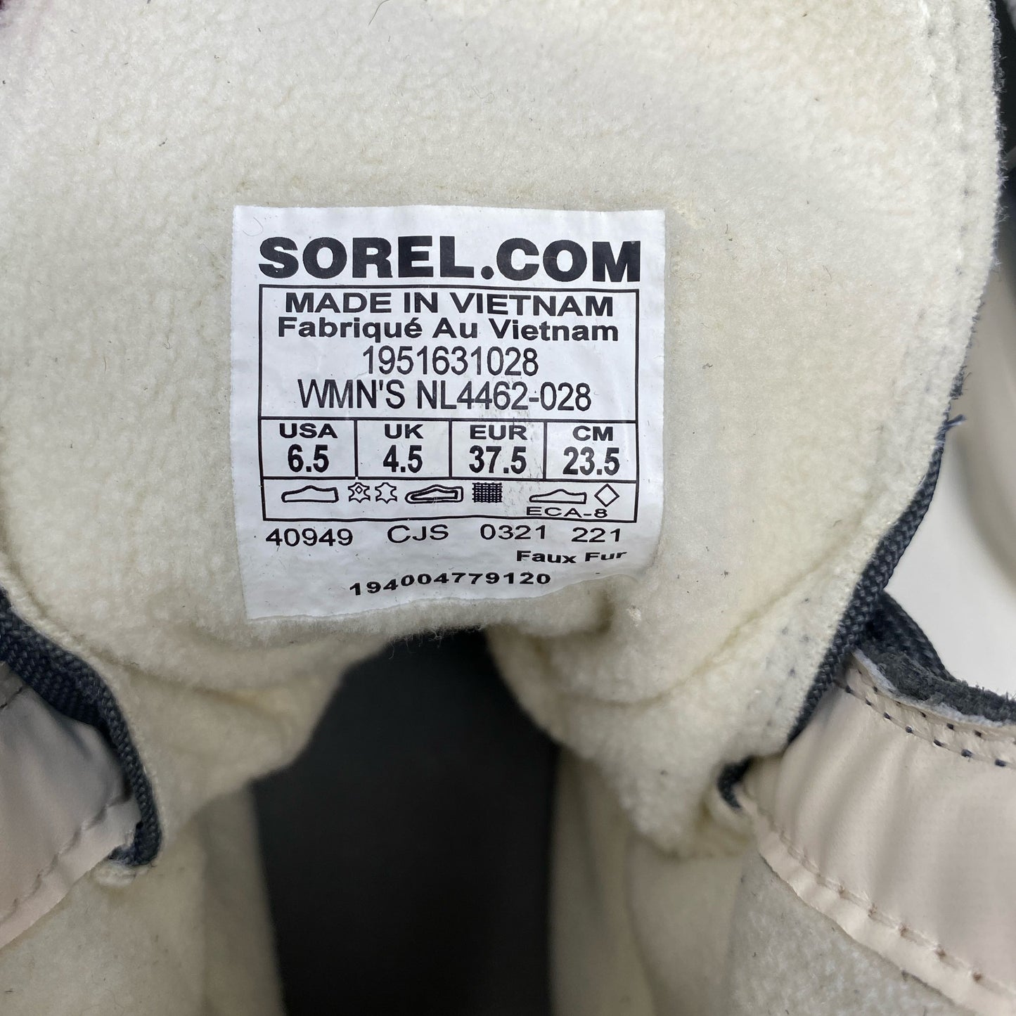 Serial #/Tag-UNT867099O9K