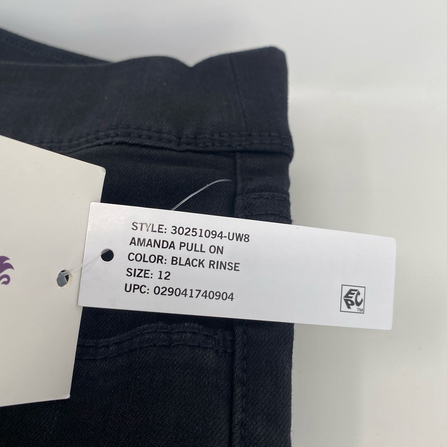 Serial #/Tag-UNT55828228W