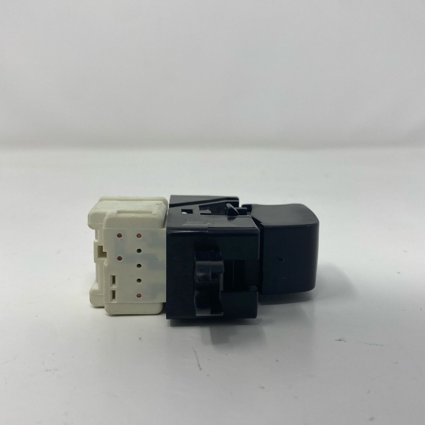 Right-UNT0624965FS