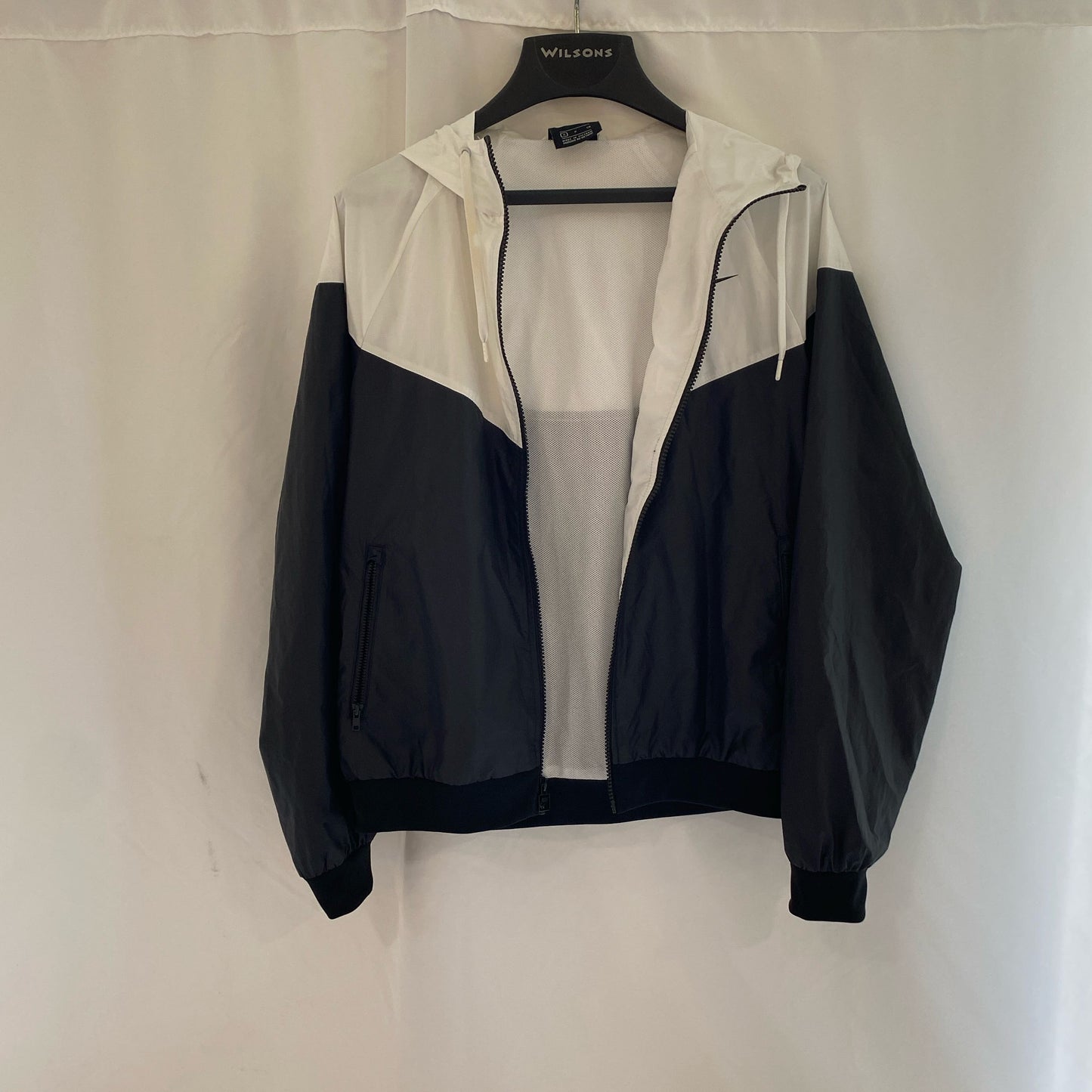 Front-LPNT079688215