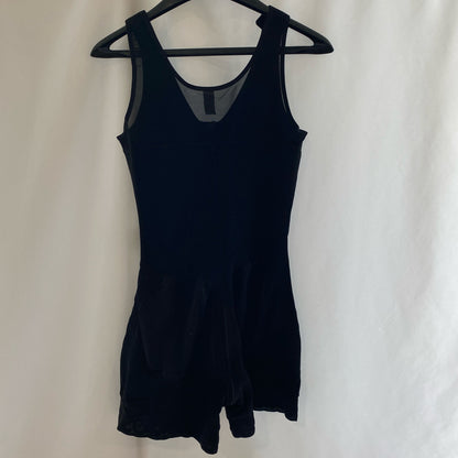 Back-UNT184415OJE