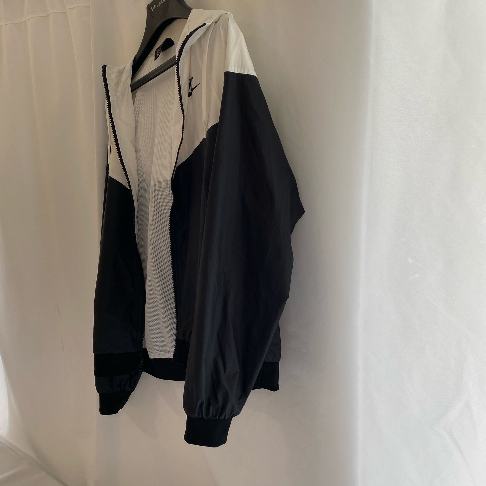 Left-LPNT079688215