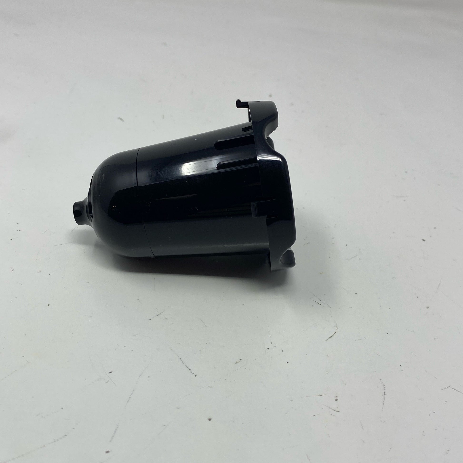 Serial #/Tag-UNT562052ZMZ