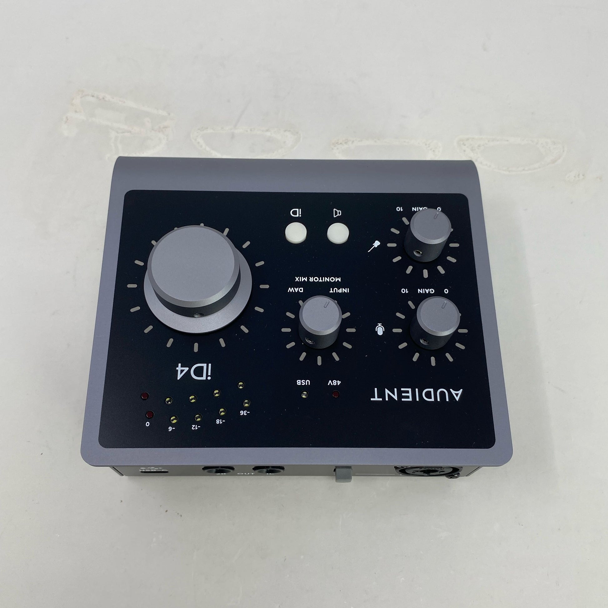 Back-LPNNB6ZVZ95K9