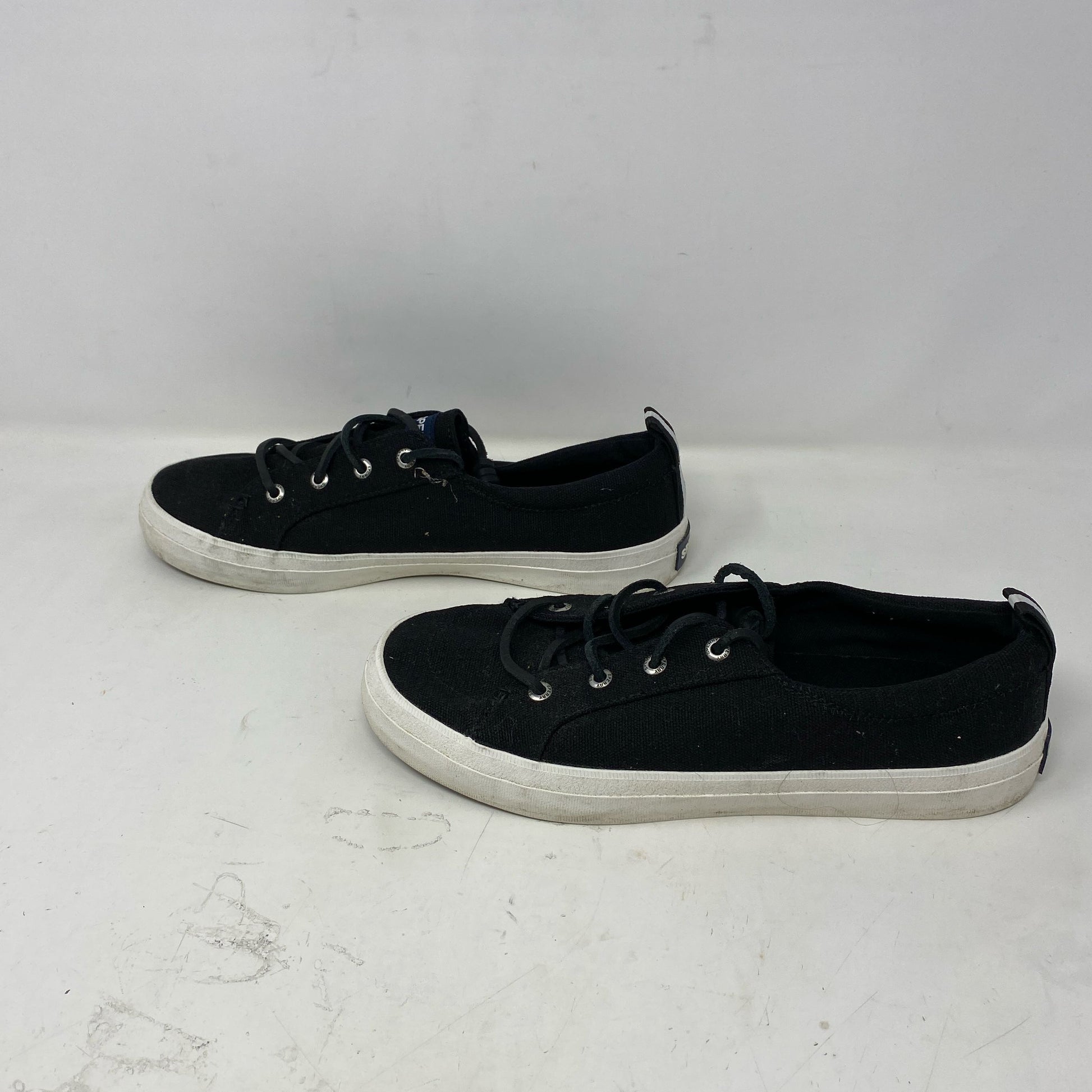 Back-LPNNE6M2TVQ86