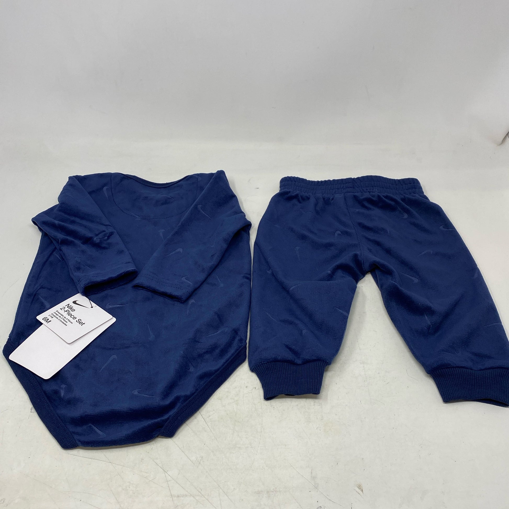 Bottom-UNT4153395ZQ