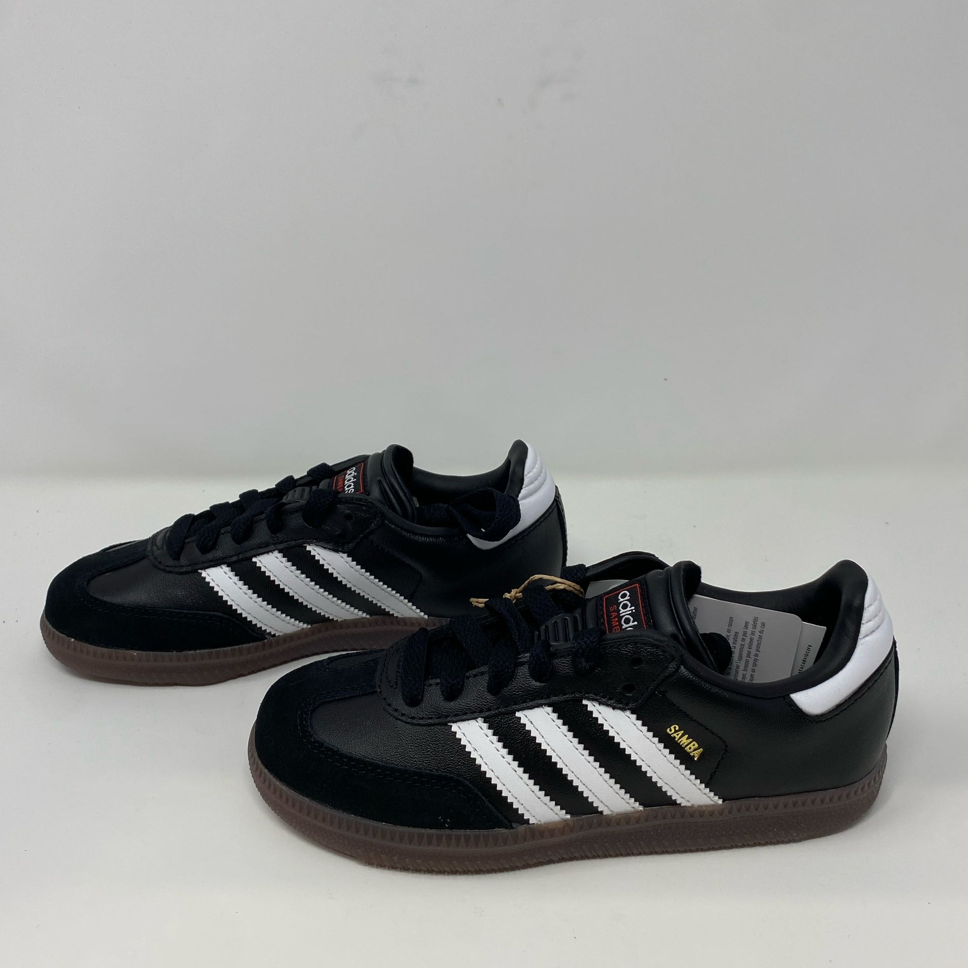 Back-UNT187911B3C