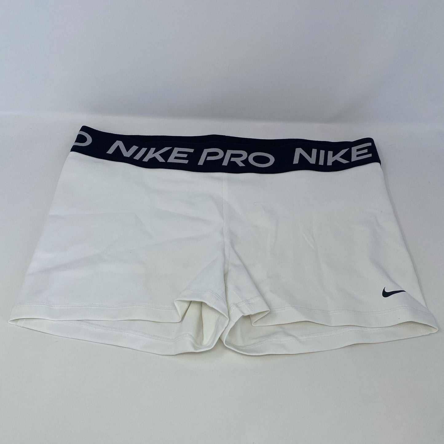 Front-LPNNE6DKXQF7W
