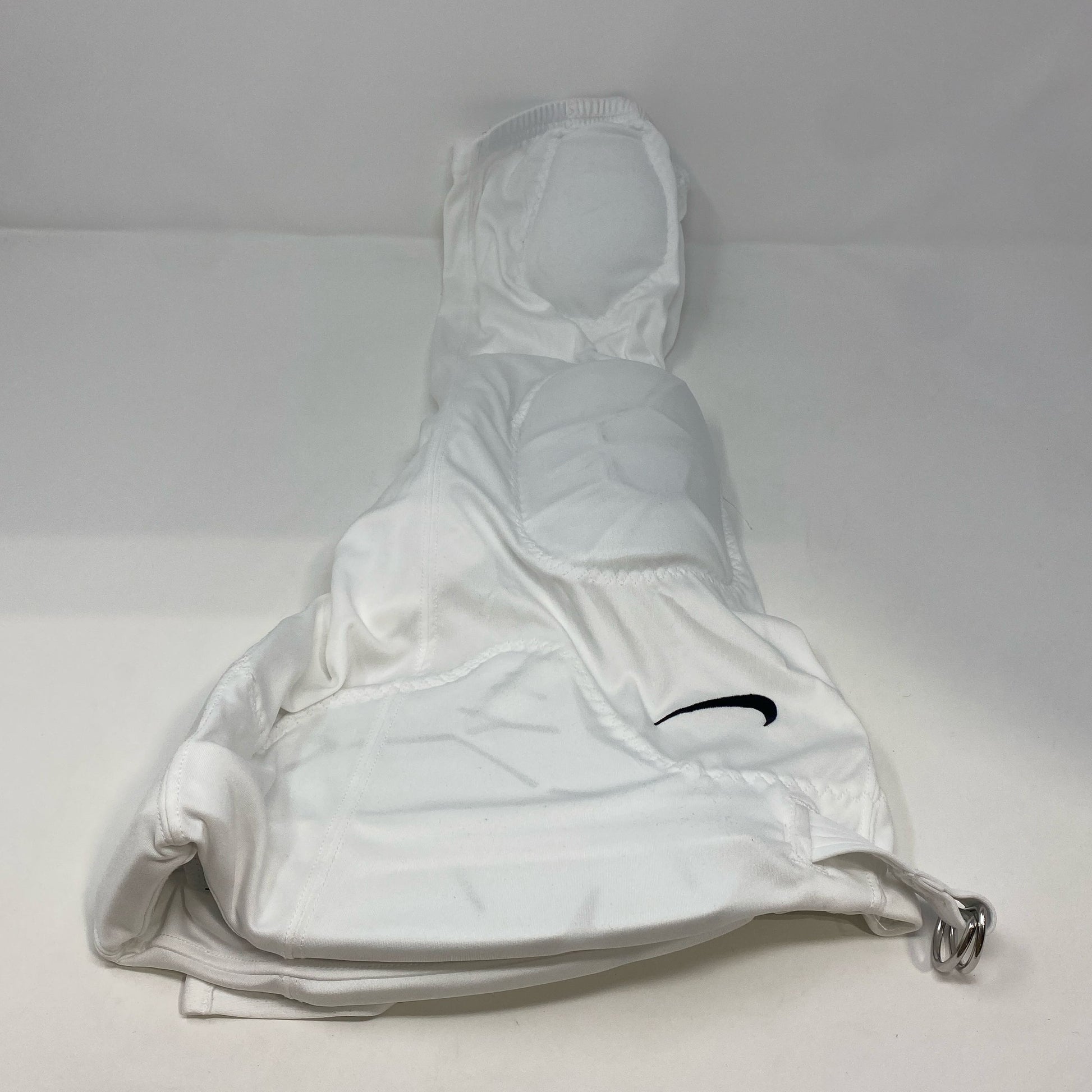 Back-UNT546933K20