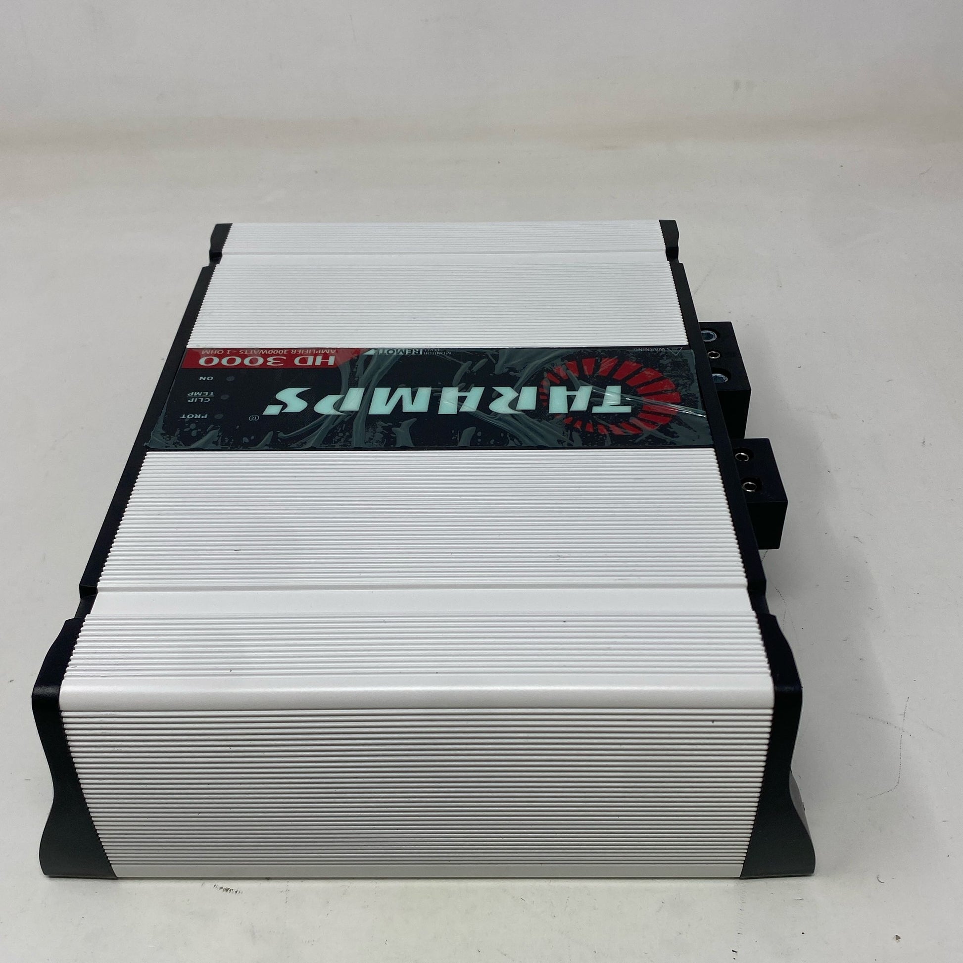Back-UNT124670E1T