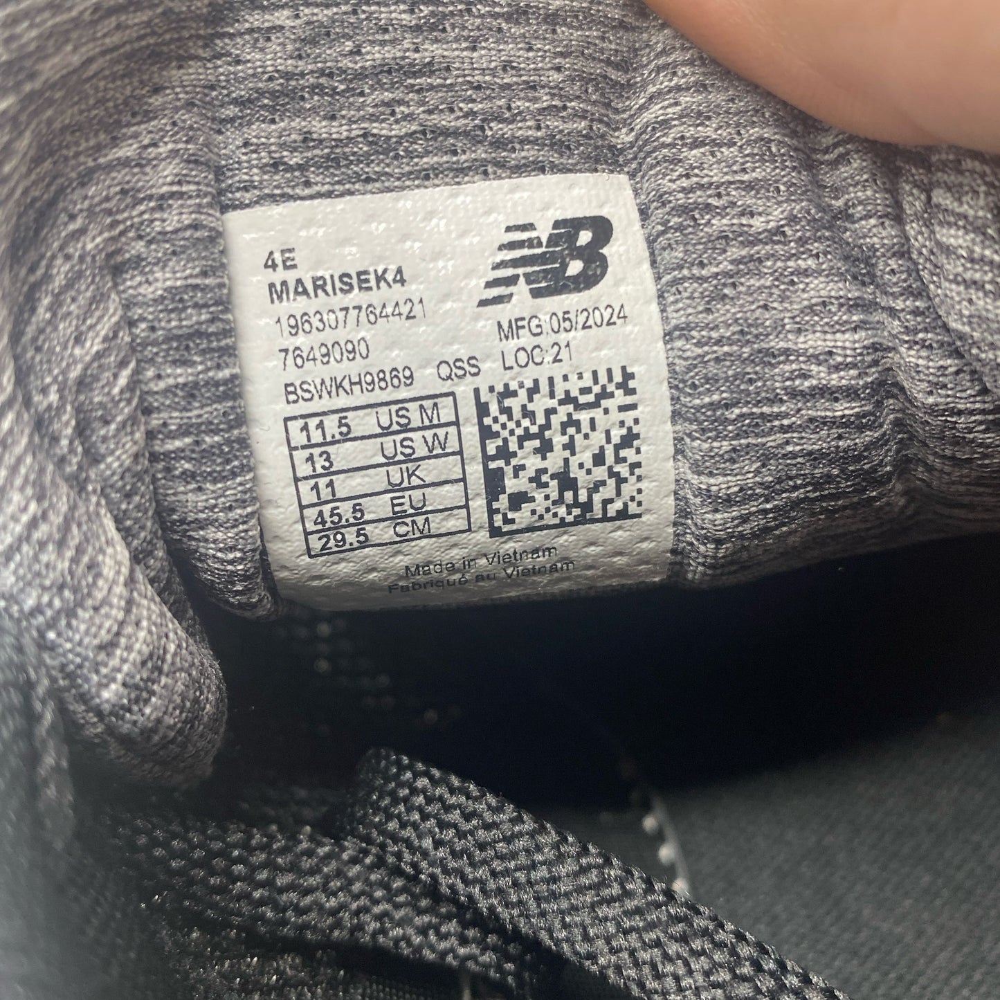Serial #/Tag-LPNNE6X2X2VHT