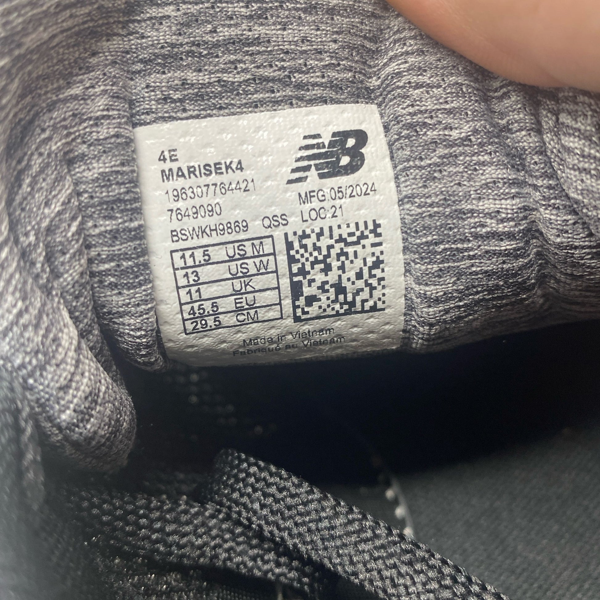 Serial #/Tag-LPNNE6X2X2VHT