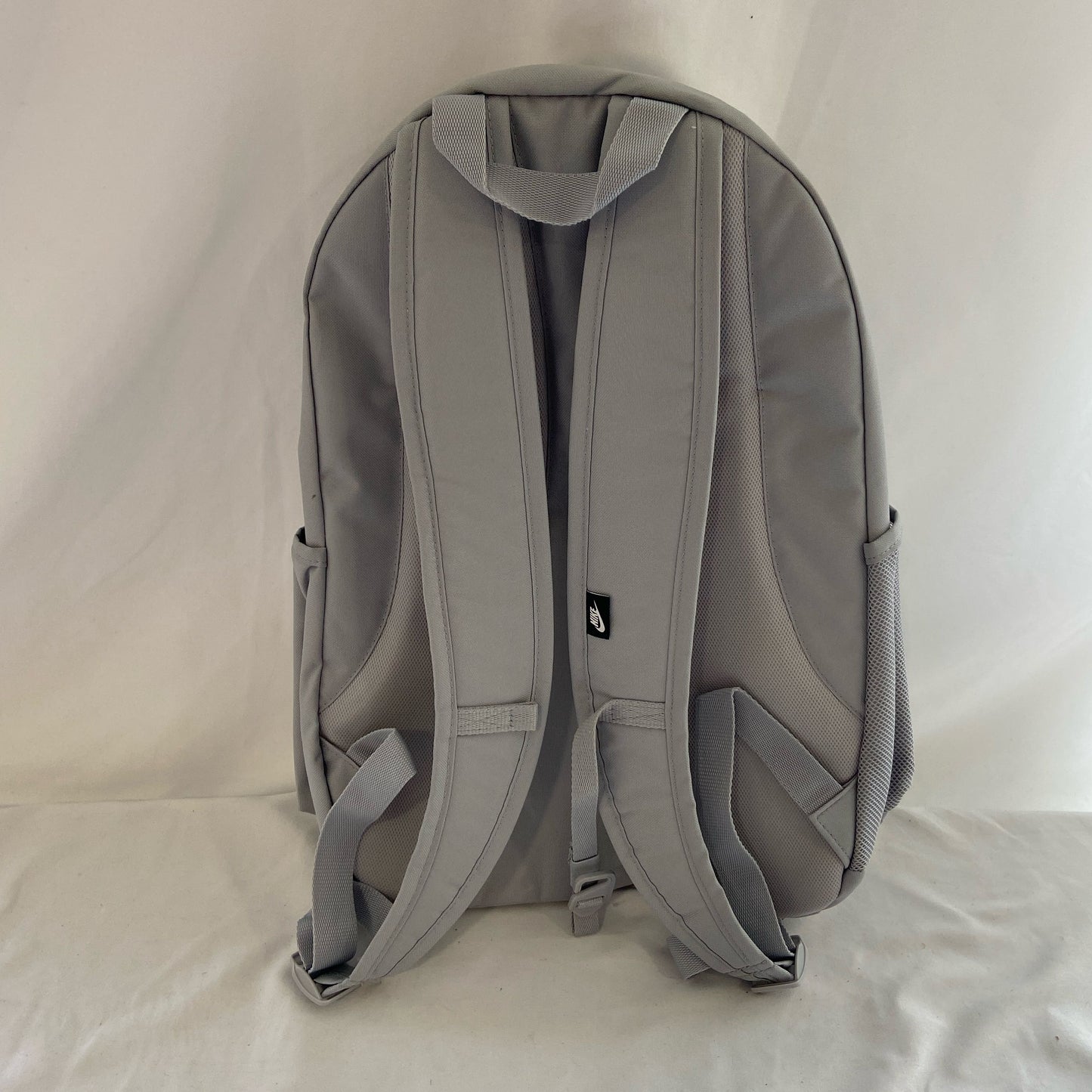 Back-UNT028346EUT
