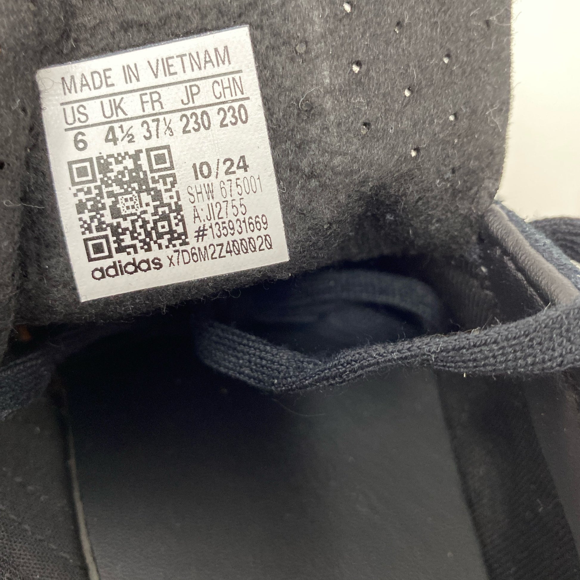 Serial #/Tag-UNT755490CCZ
