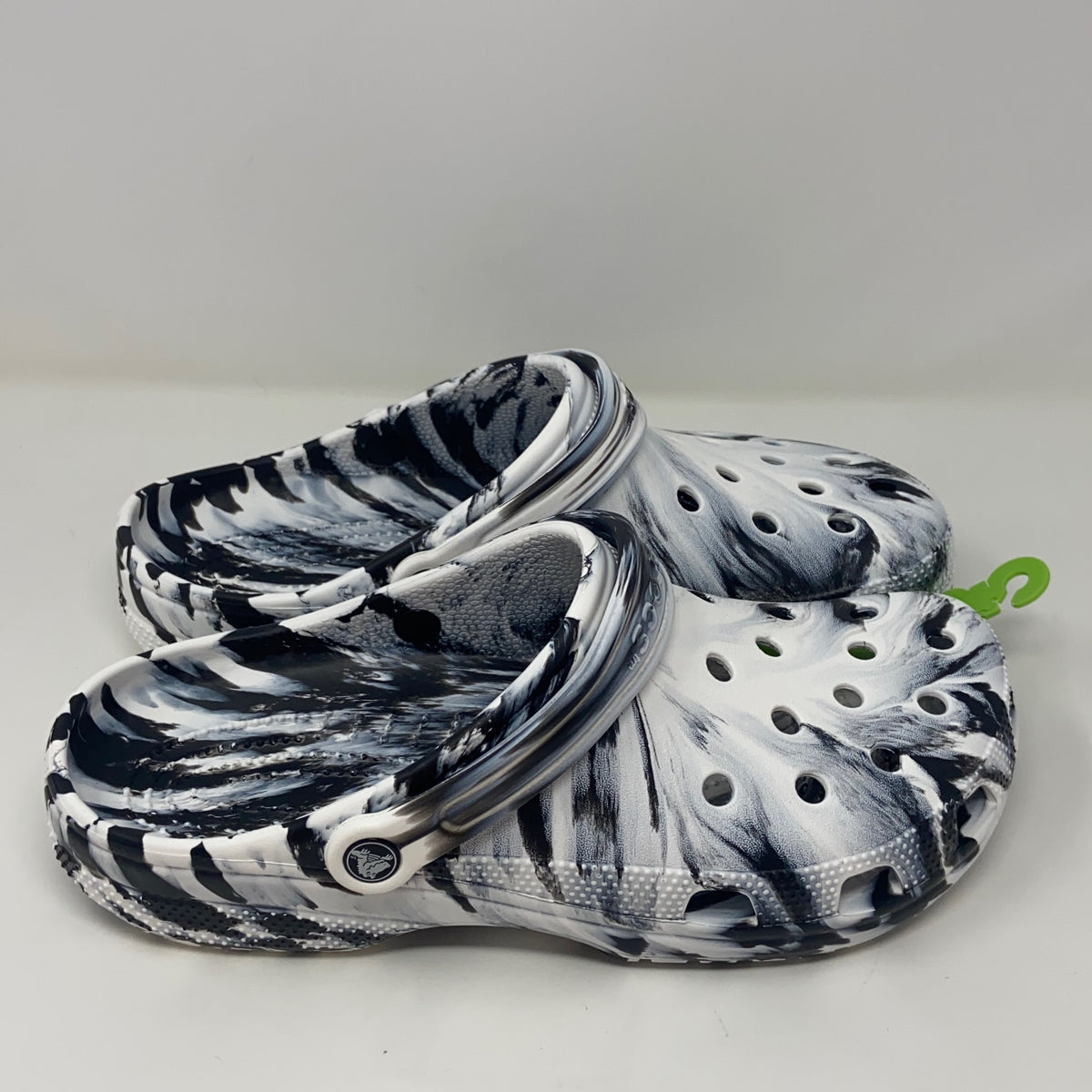 Front-UNT8700379M2