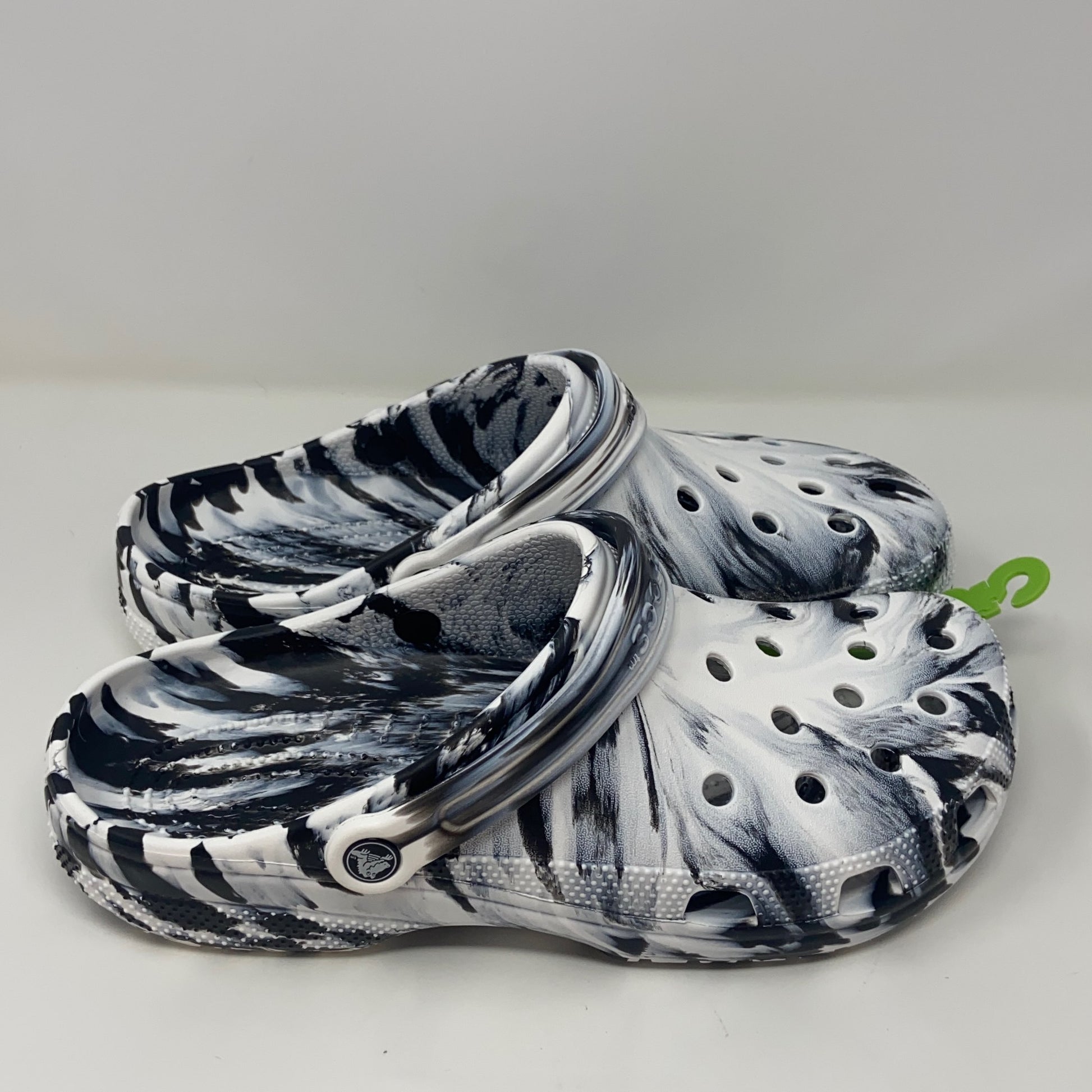 Front-UNT8700379M2