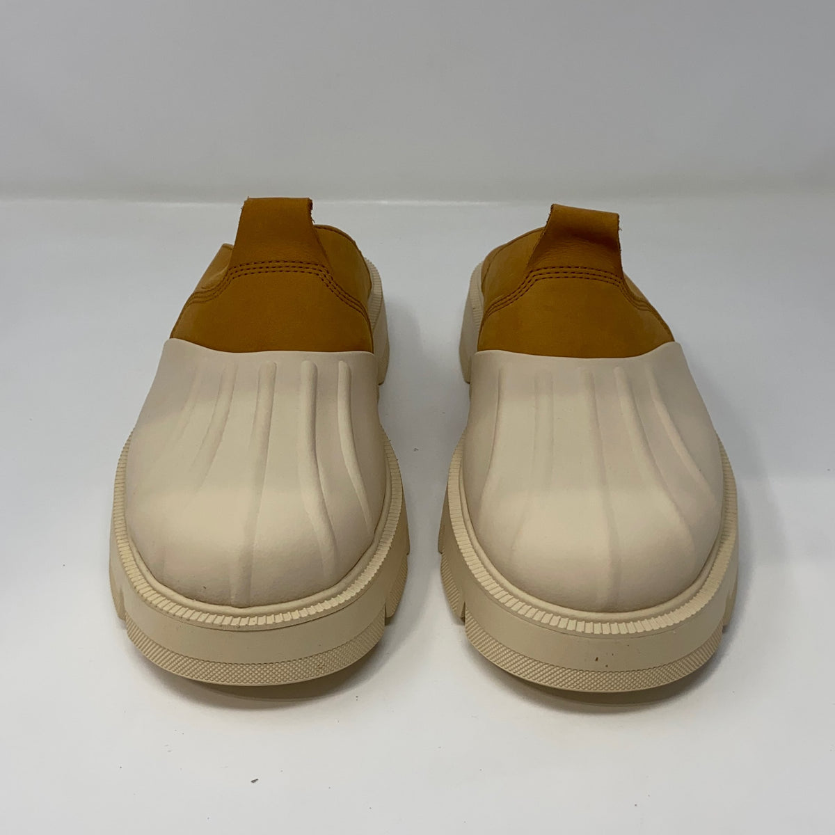 Right-UNT2517095FR