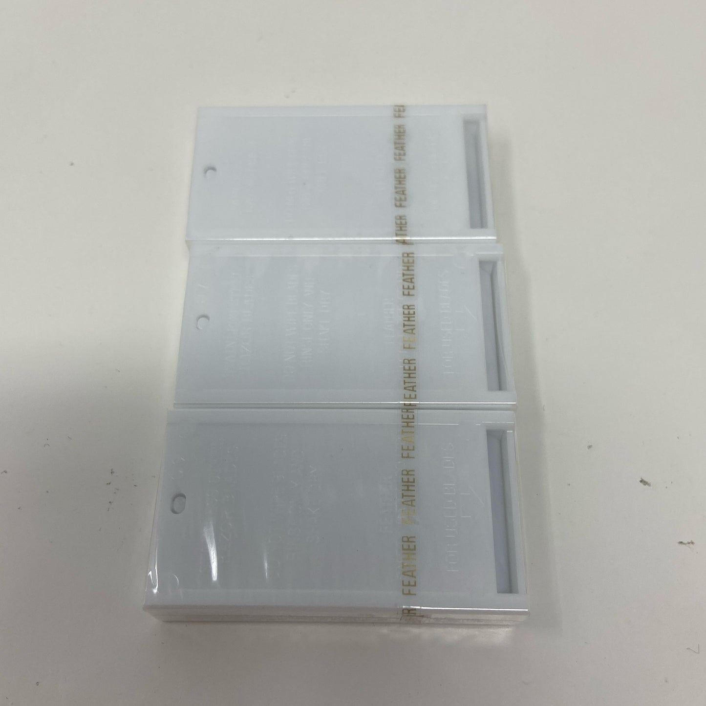 Back-UNT1670238WD