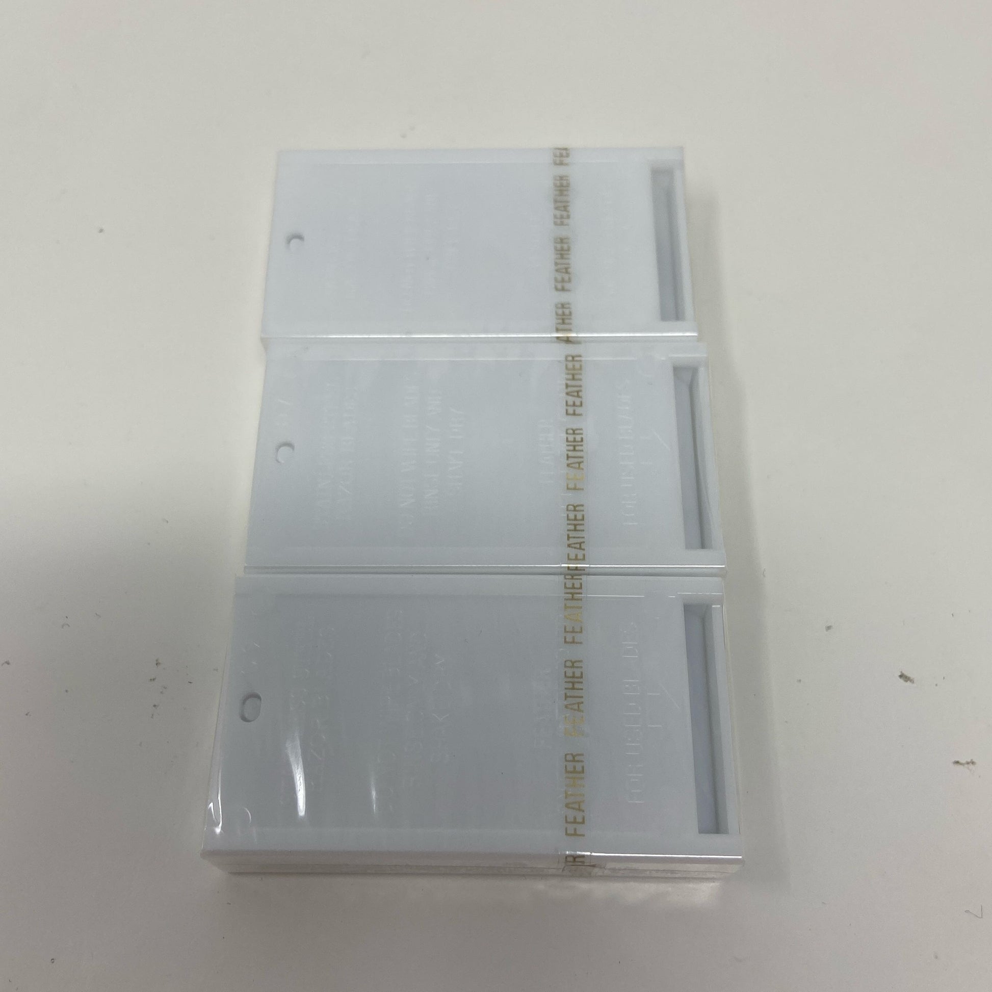 Back-UNT1670238WD