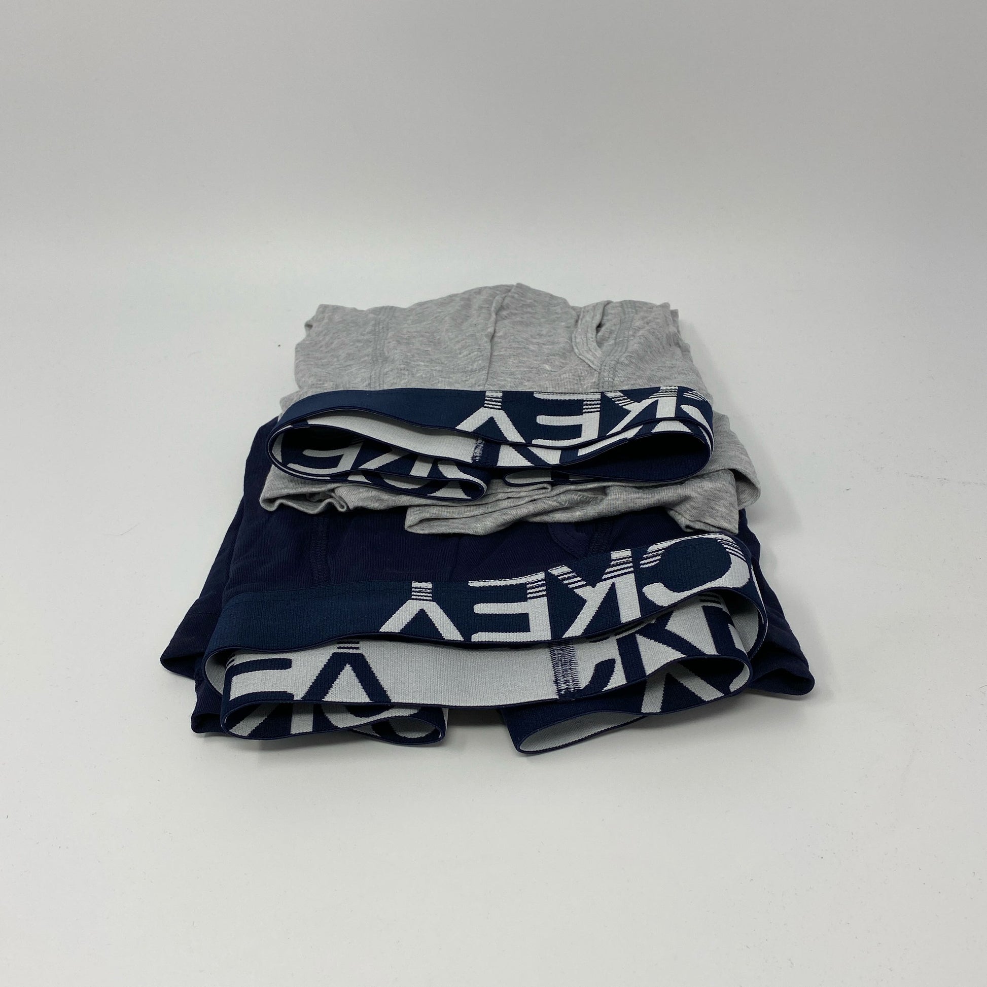 Back-UNT514074YER