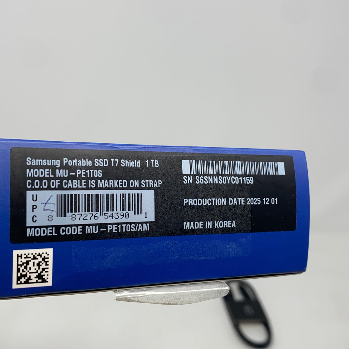 Serial #/Tag-UNT651955L3Q