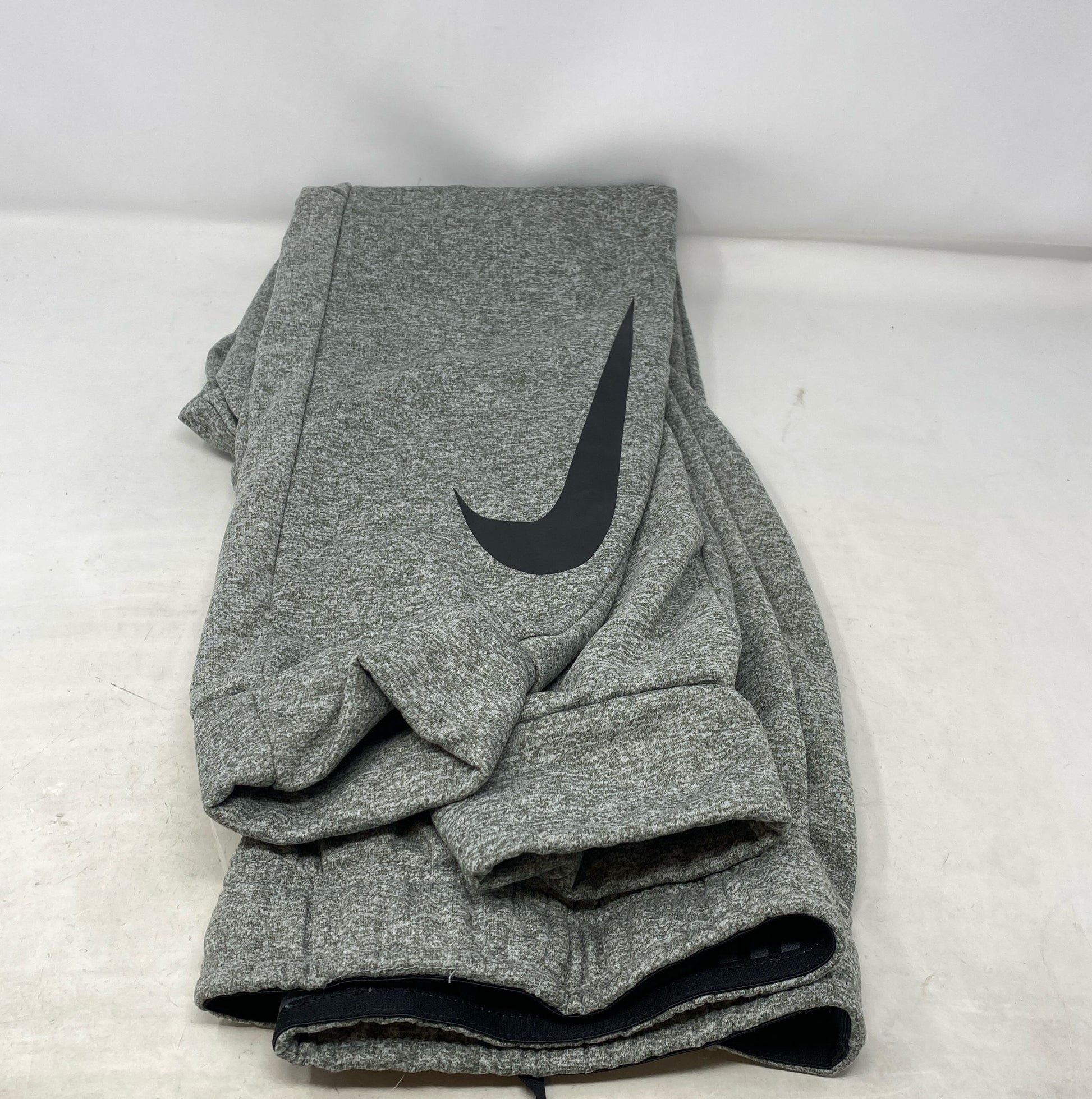 Bottom-LPNO426575293