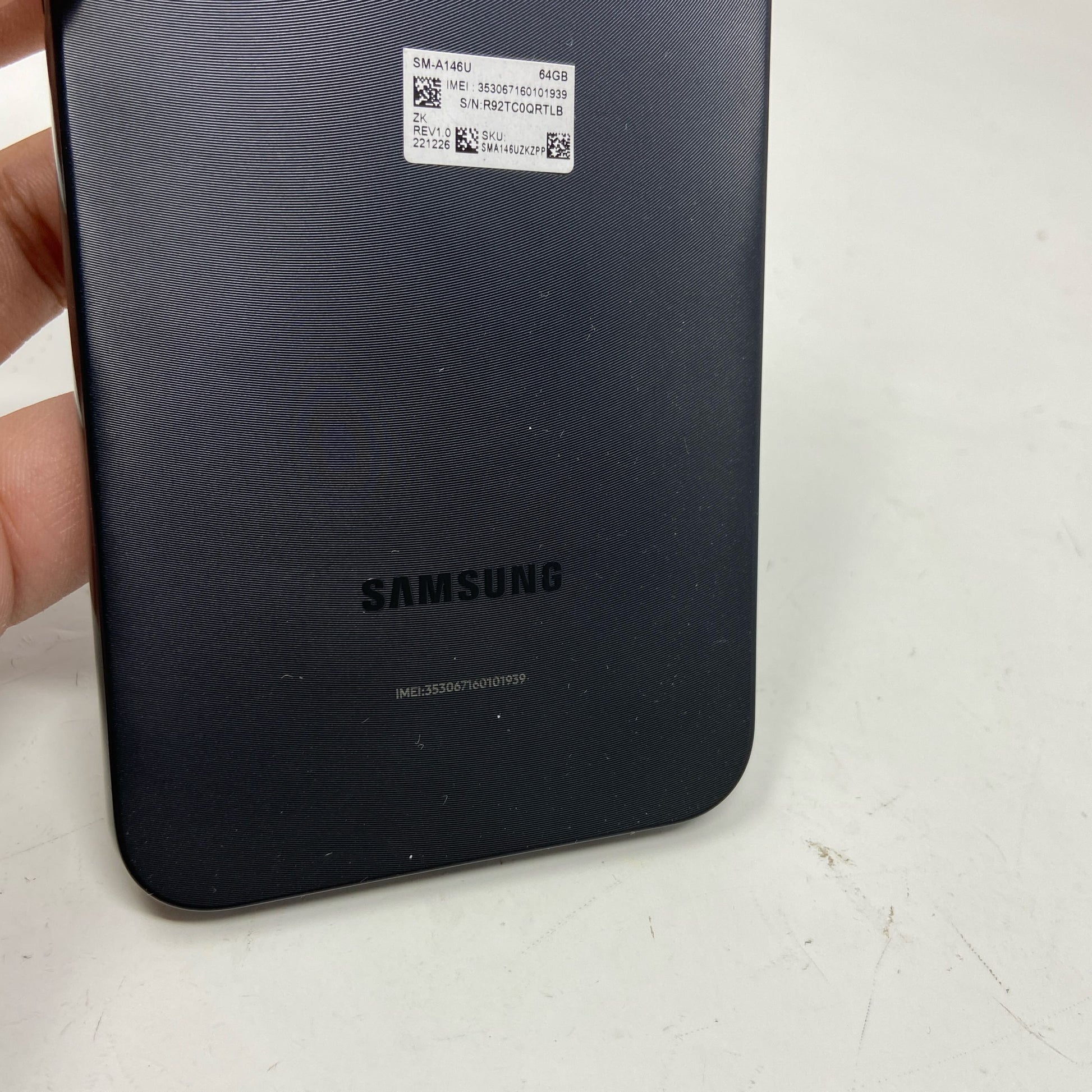 Serial #/Tag-UNT201622J3D