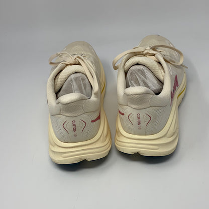 Right-UNT8699082OV