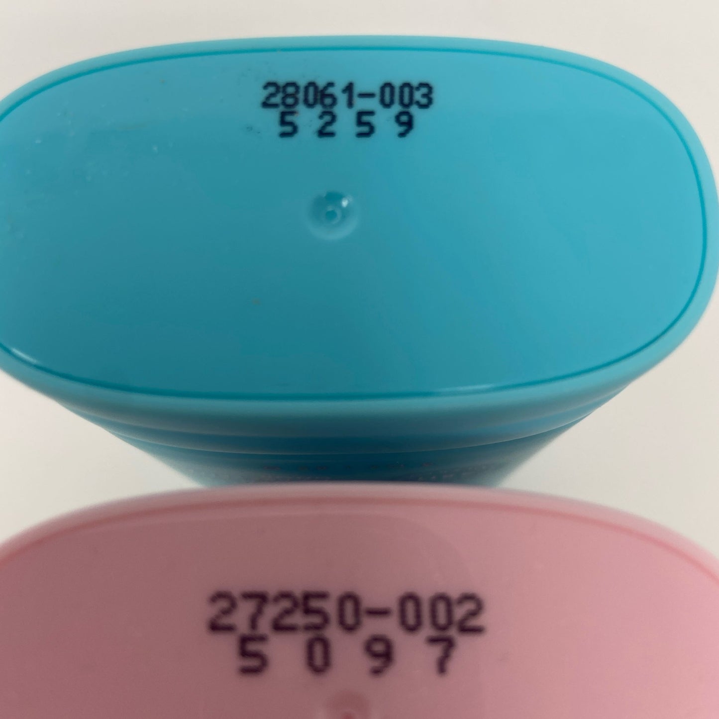 Serial #/Tag-UNT016922V9V