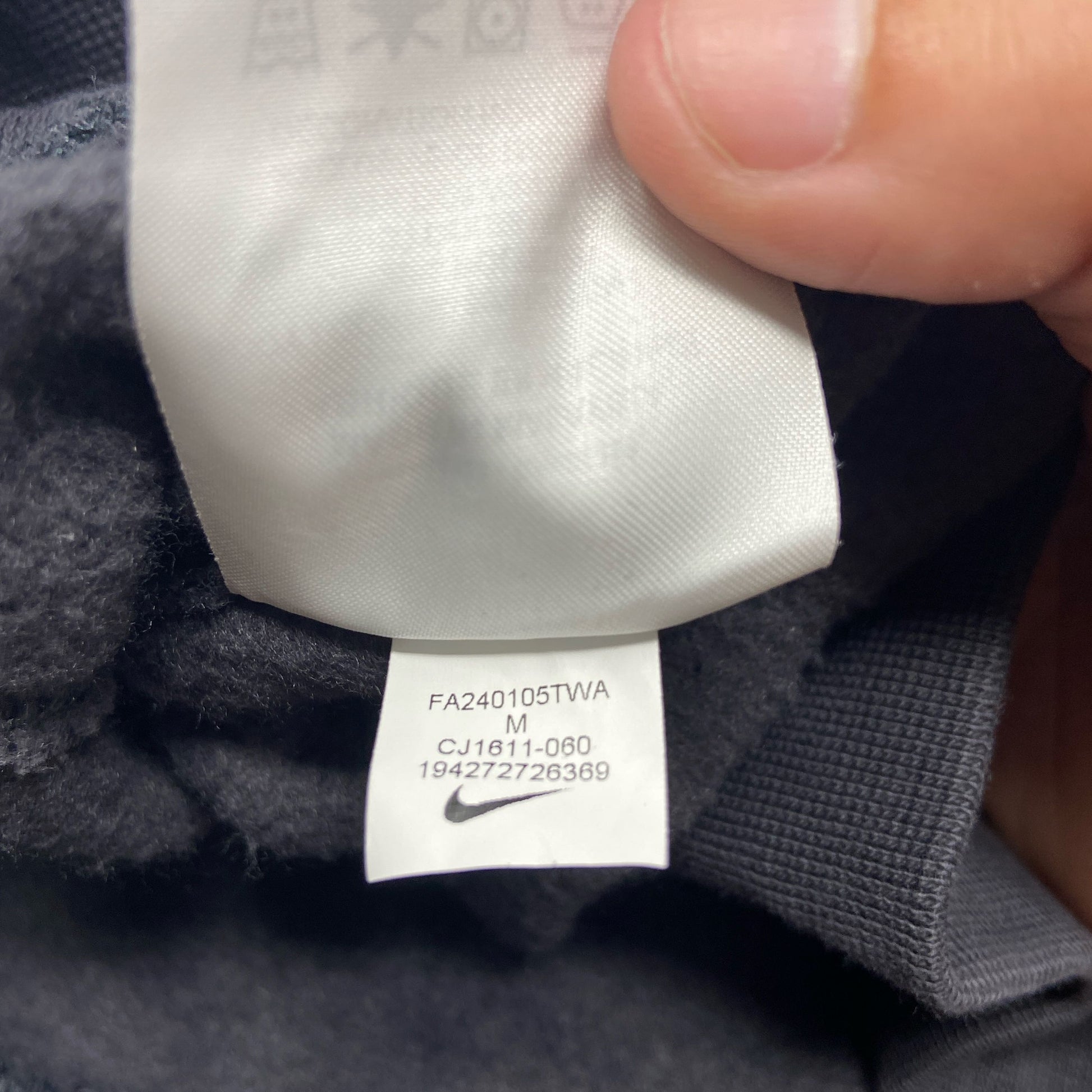 Serial #/Tag-UNT808824IZA