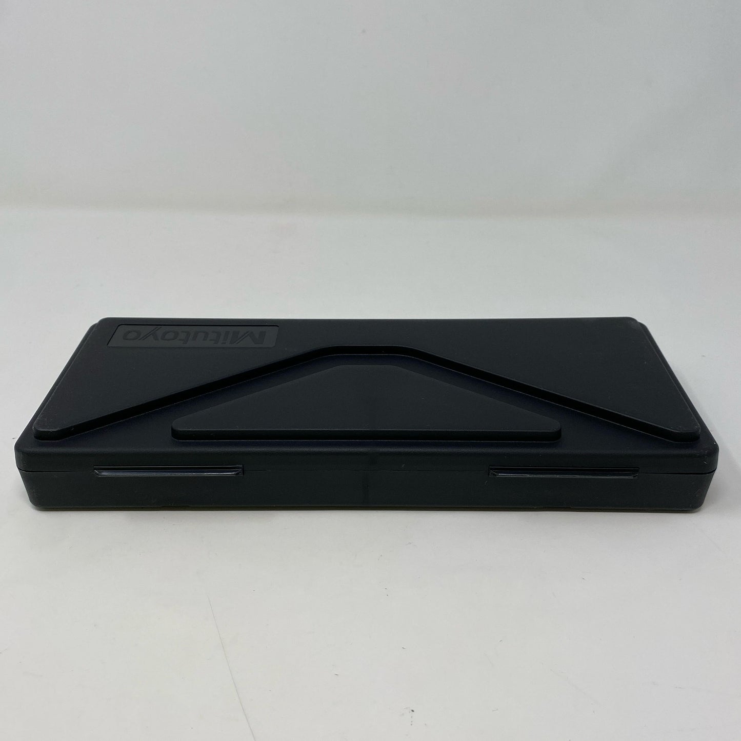 Back-UNT4729194N4