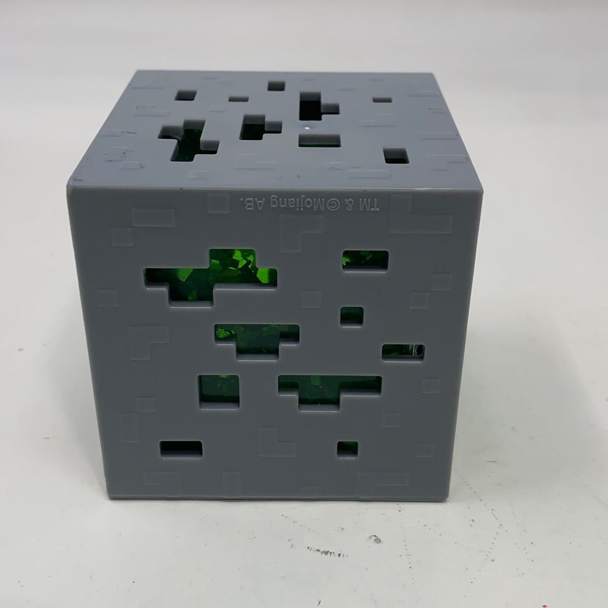 Left-UNT5334903L9