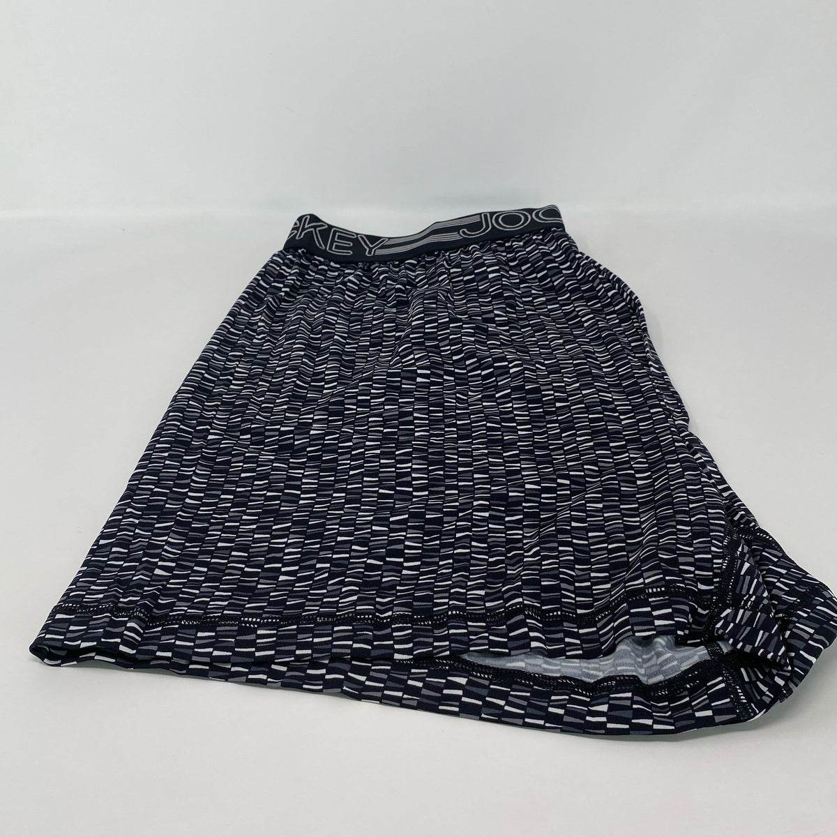 Bottom-UNT157970LQV