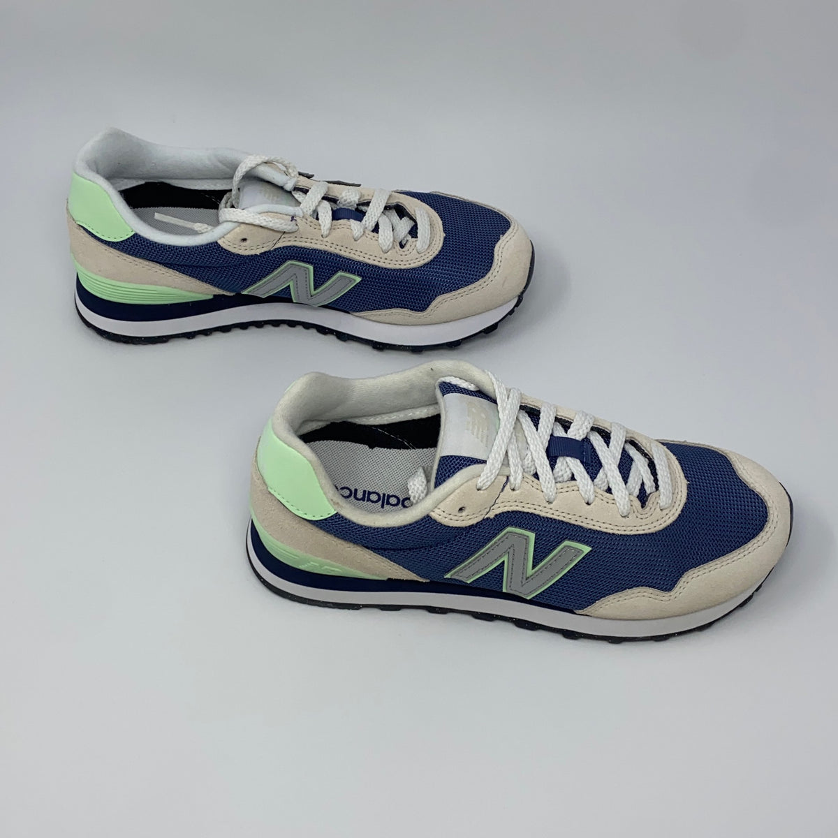 Front-UNT606236EZ6