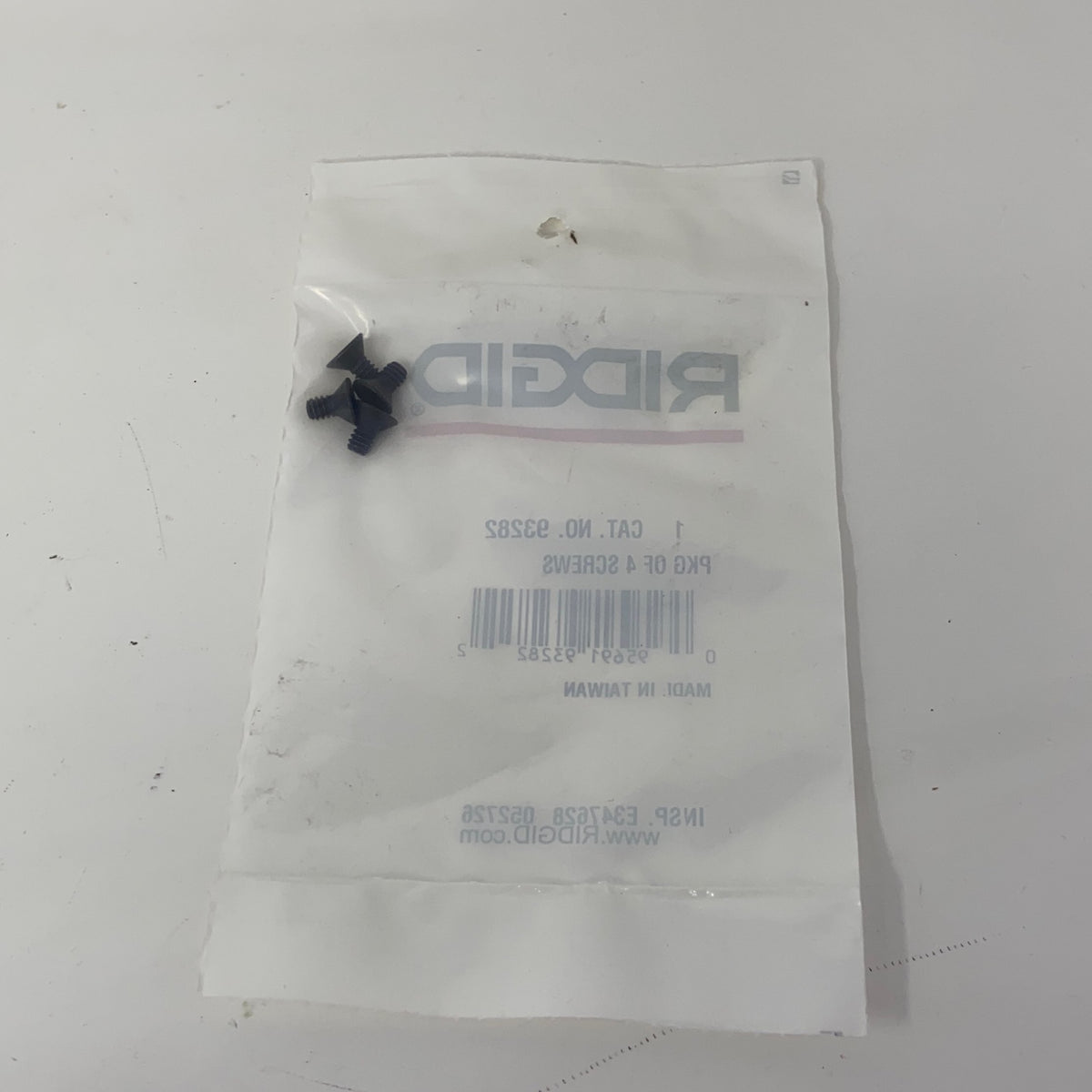 Back-UNT580635DZDP
