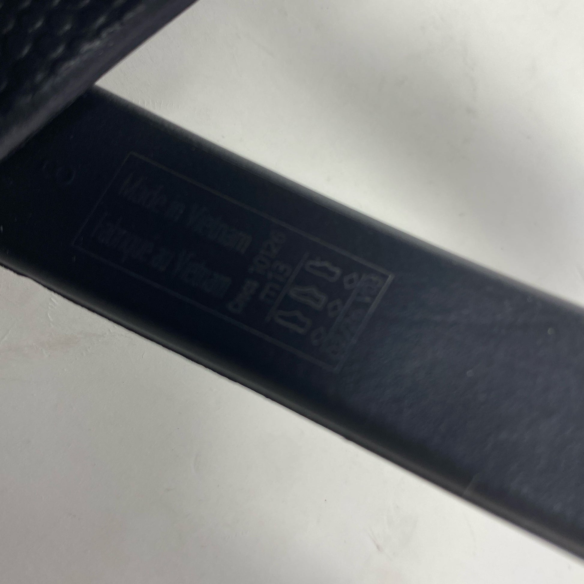 Serial #/Tag-LPNNE6Y935H56