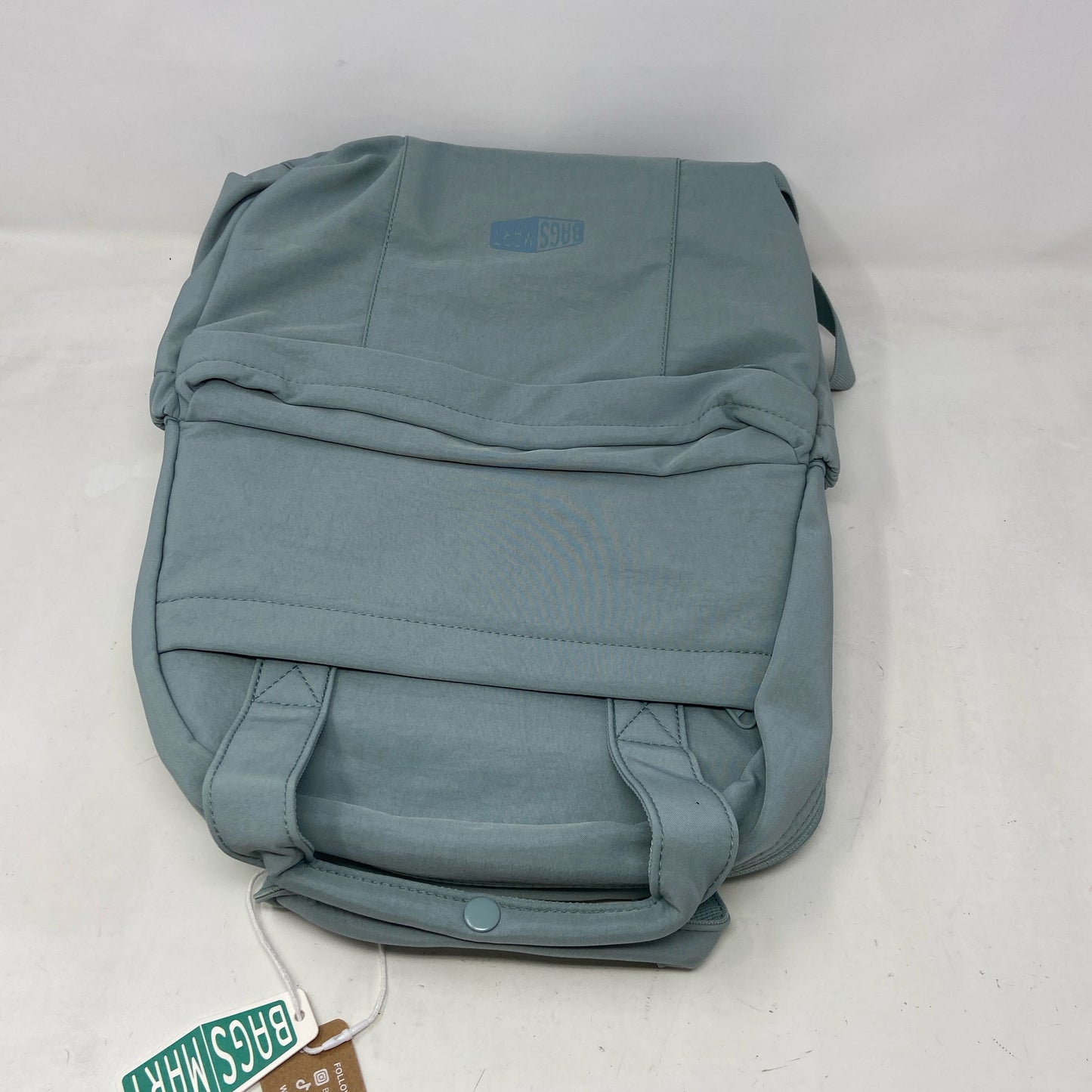 Back-UNT686835JUC