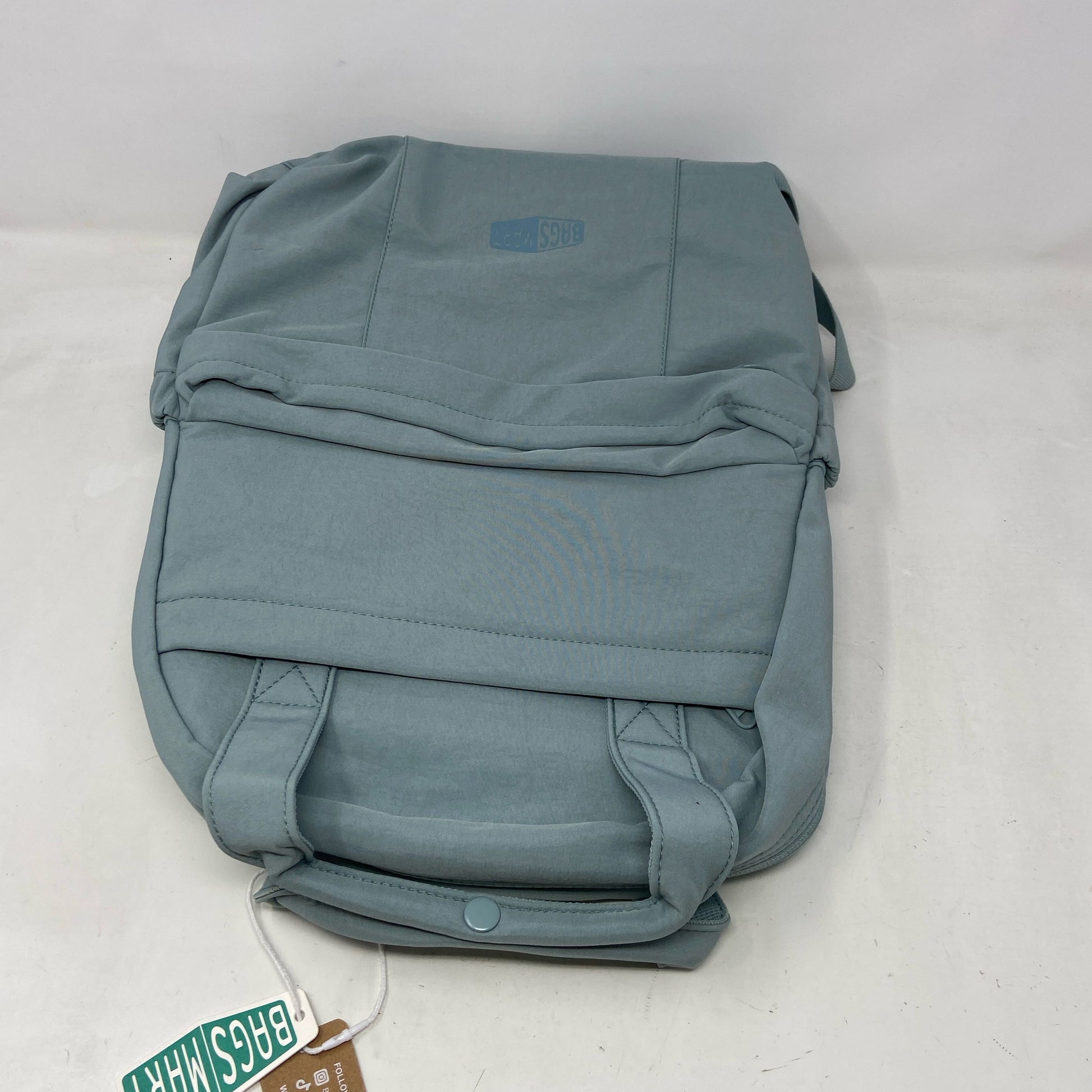 Back-UNT686835JUC